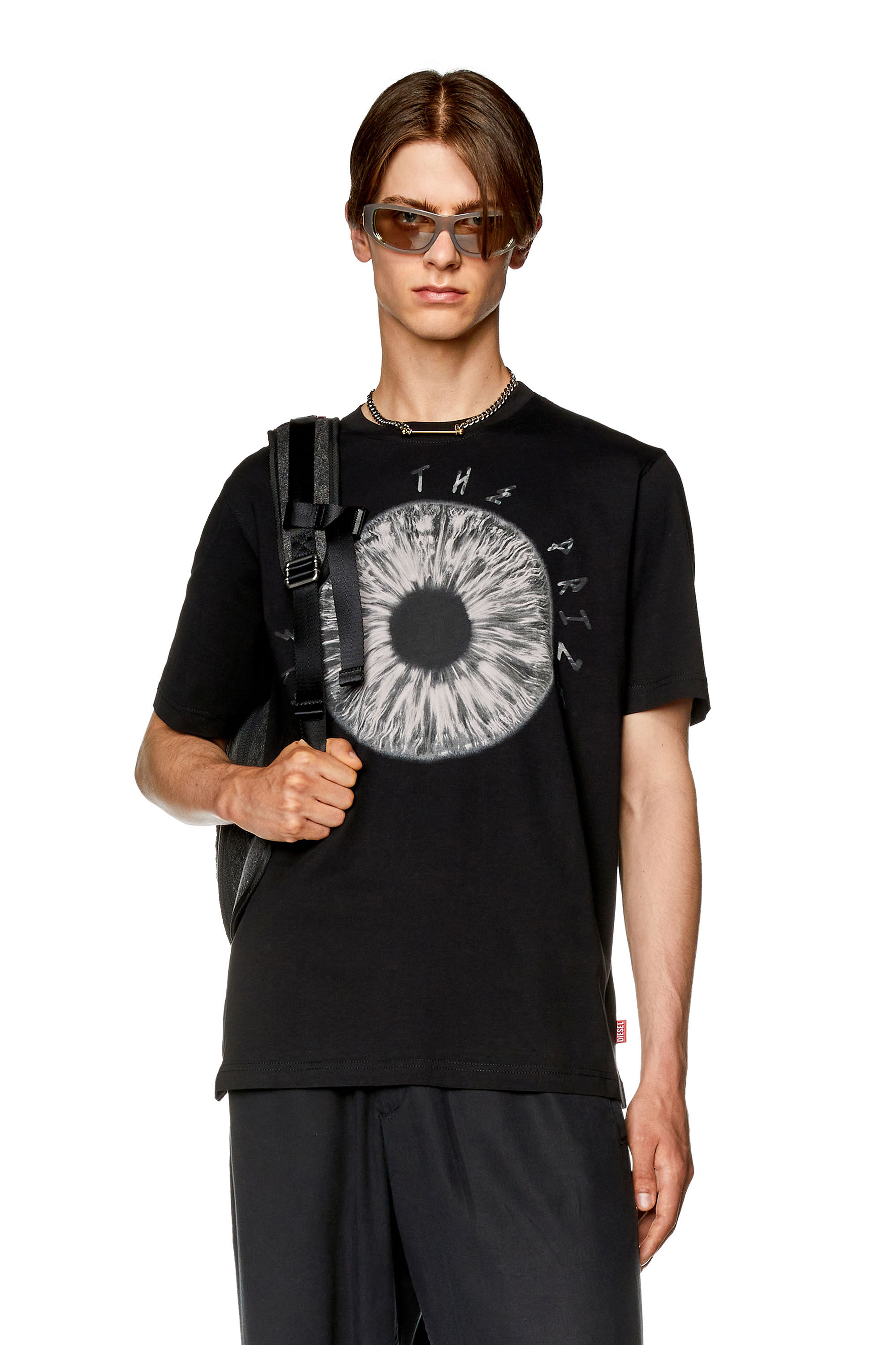 Men s T shirt with Eye on the Prize print T JUST L19 Diesel