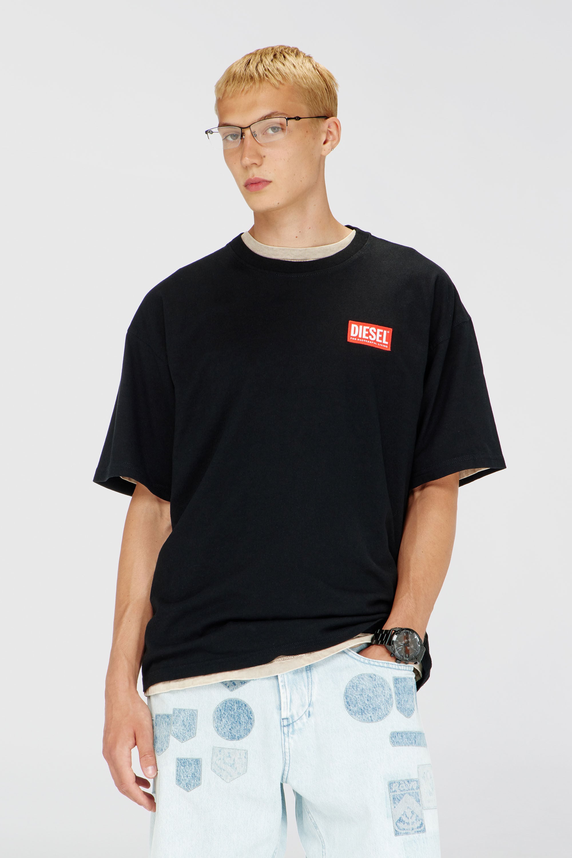 Diesel - T-BOXT-LAB, Man's T-shirt with jacquard logo patch in Black - 3