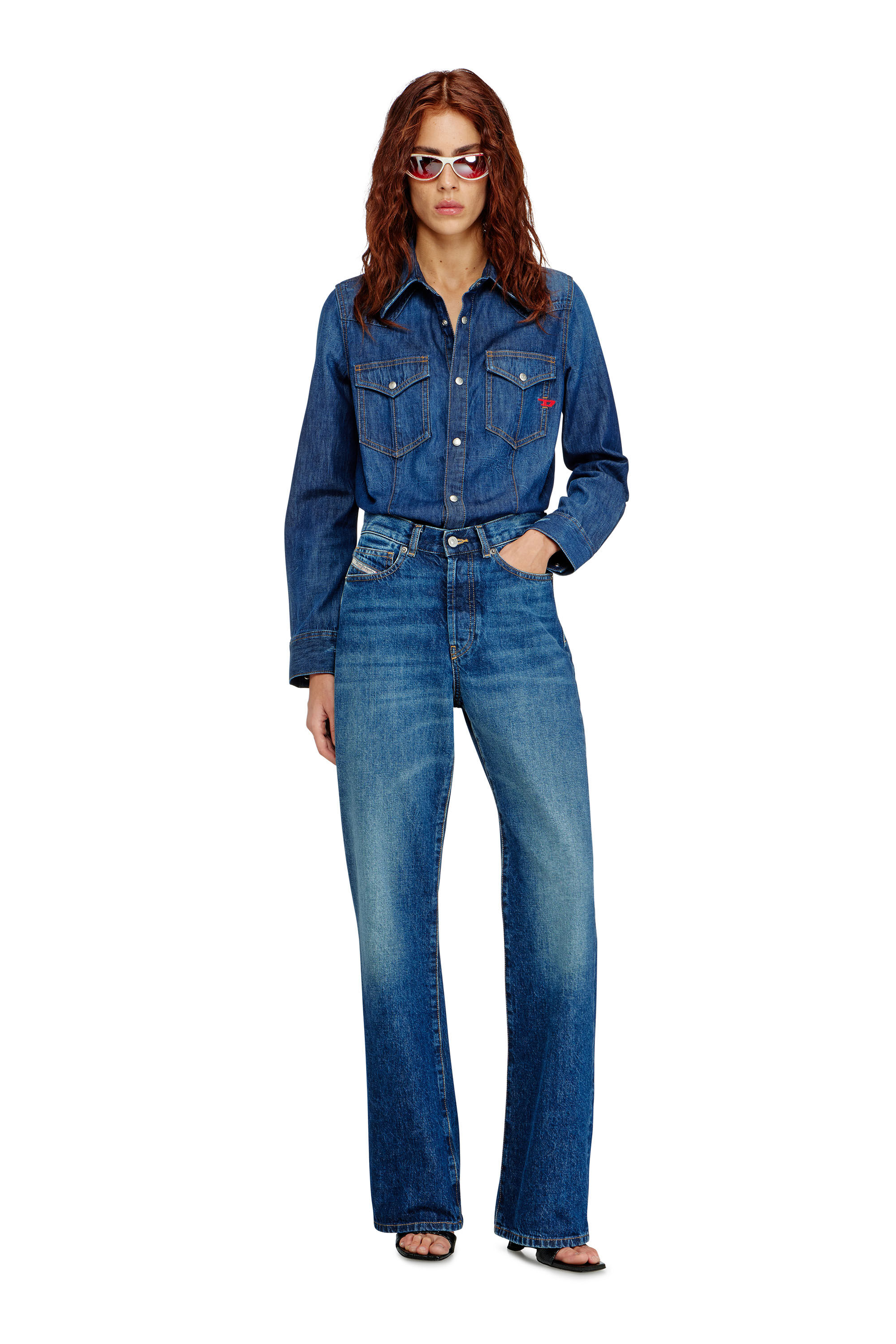 Diesel - DE-WAVES, Woman's Western shirt in clean-wash denim in Medium blue - 1