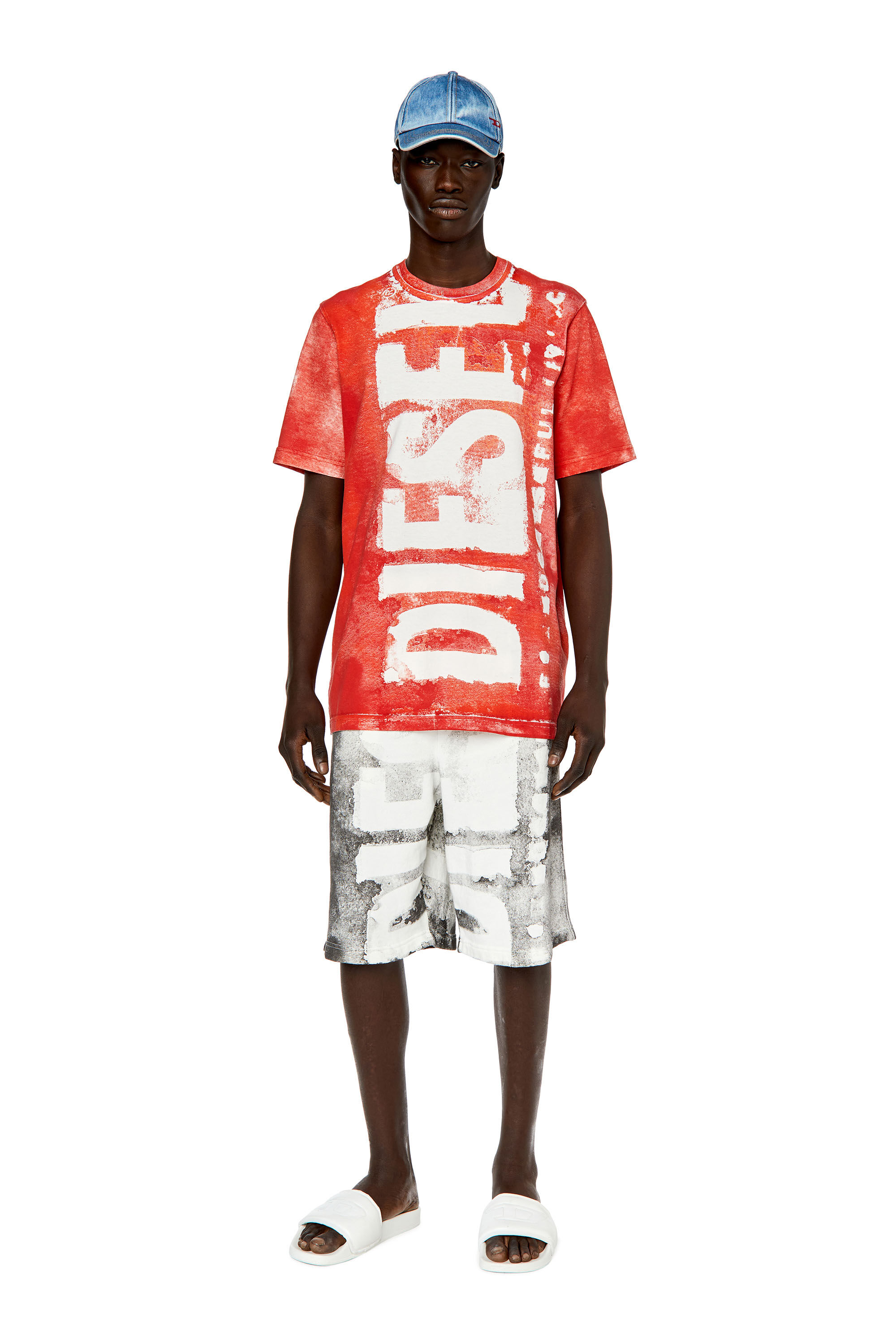 T-JUST-G12 Man: T-shirt with bleeding logo | Diesel