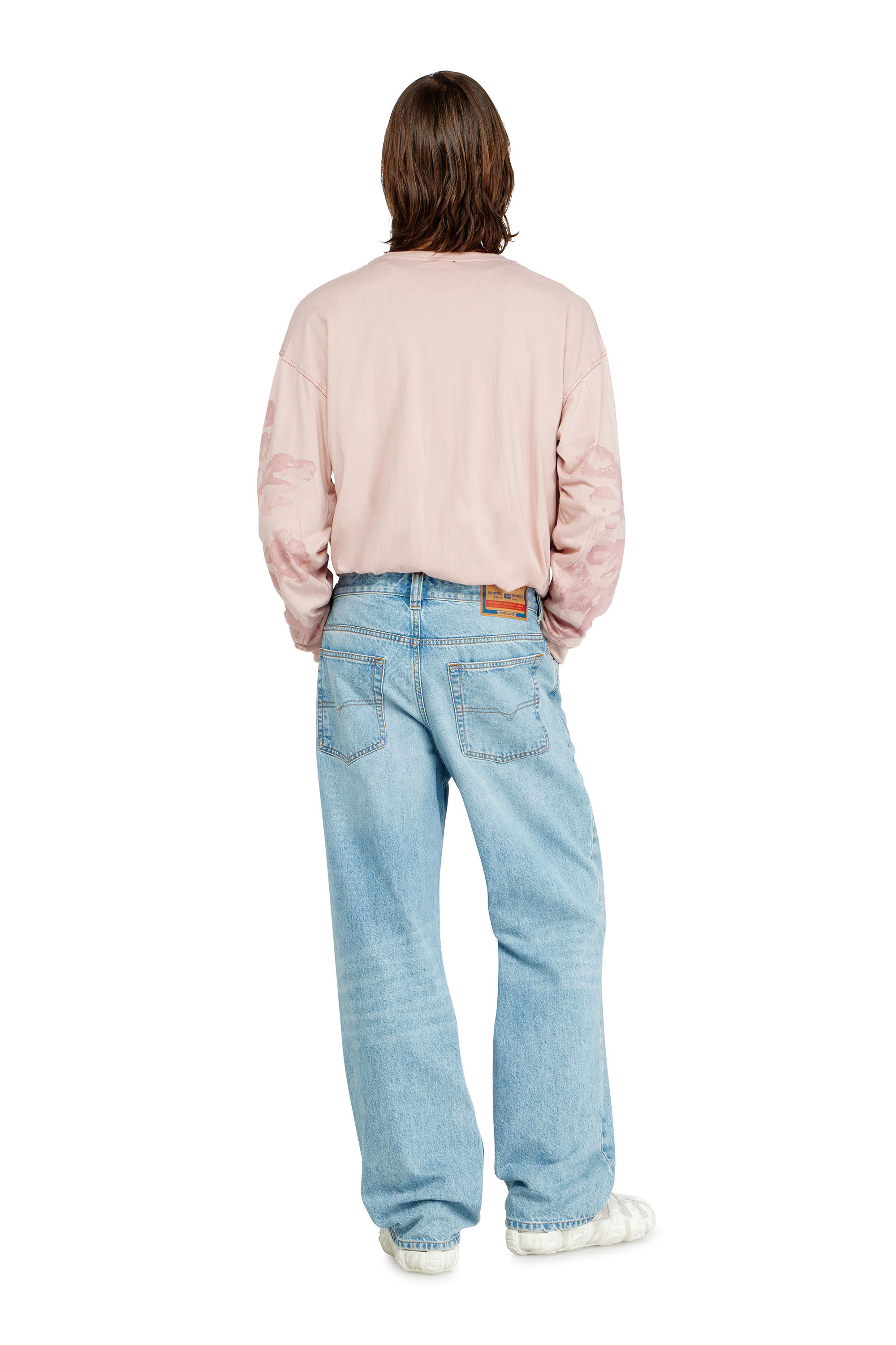 Relaxed Jeans Low Waist 2001 D-Macro | Diesel ® UK