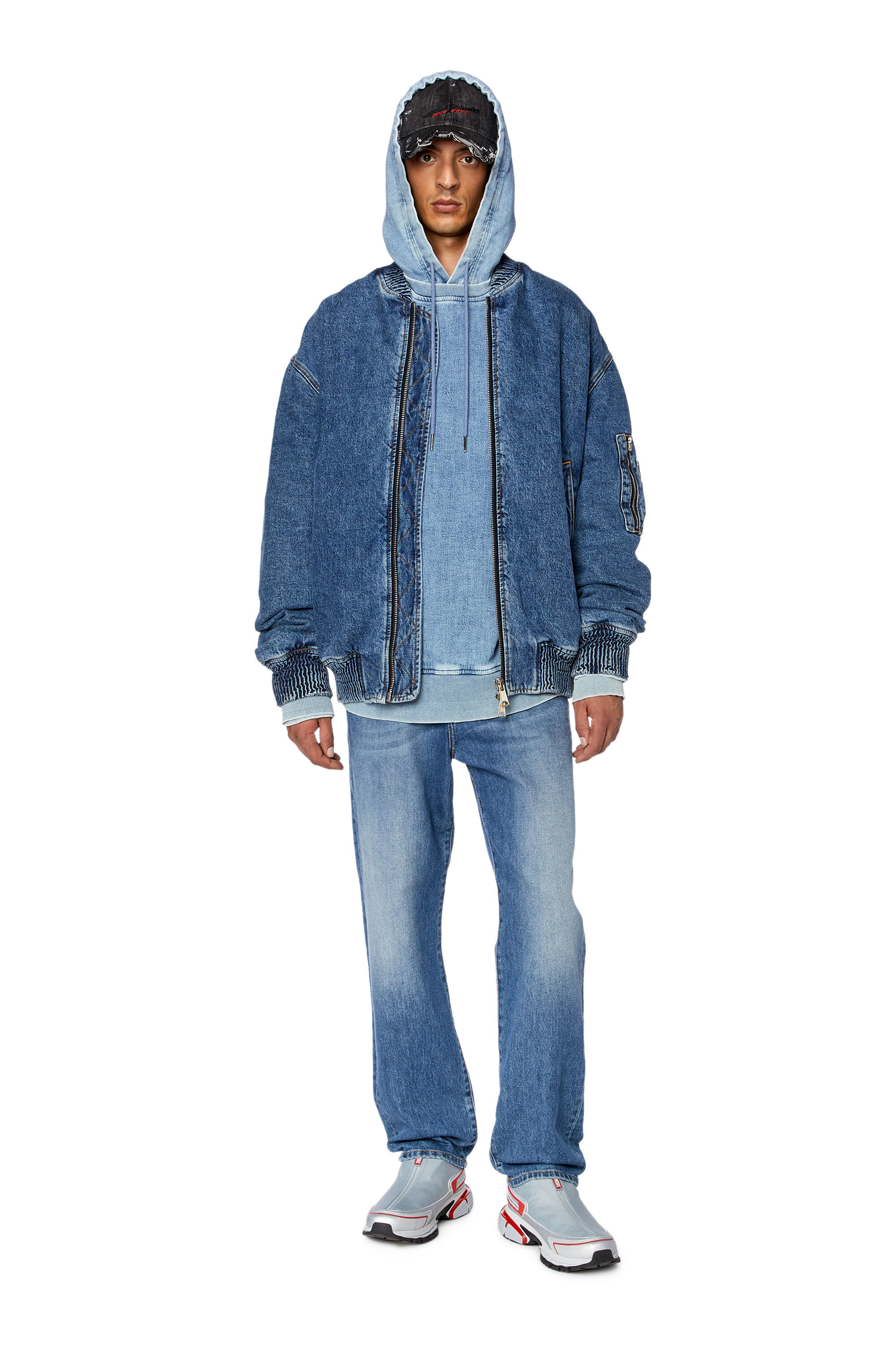 Men's Straight Jeans | Medium blue | Diesel 2020 D-Viker