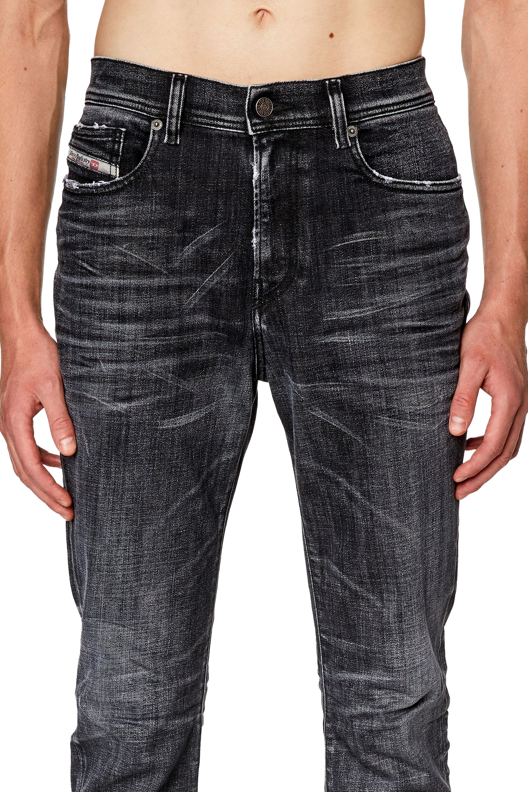 Diesel shop tepphar 084zx