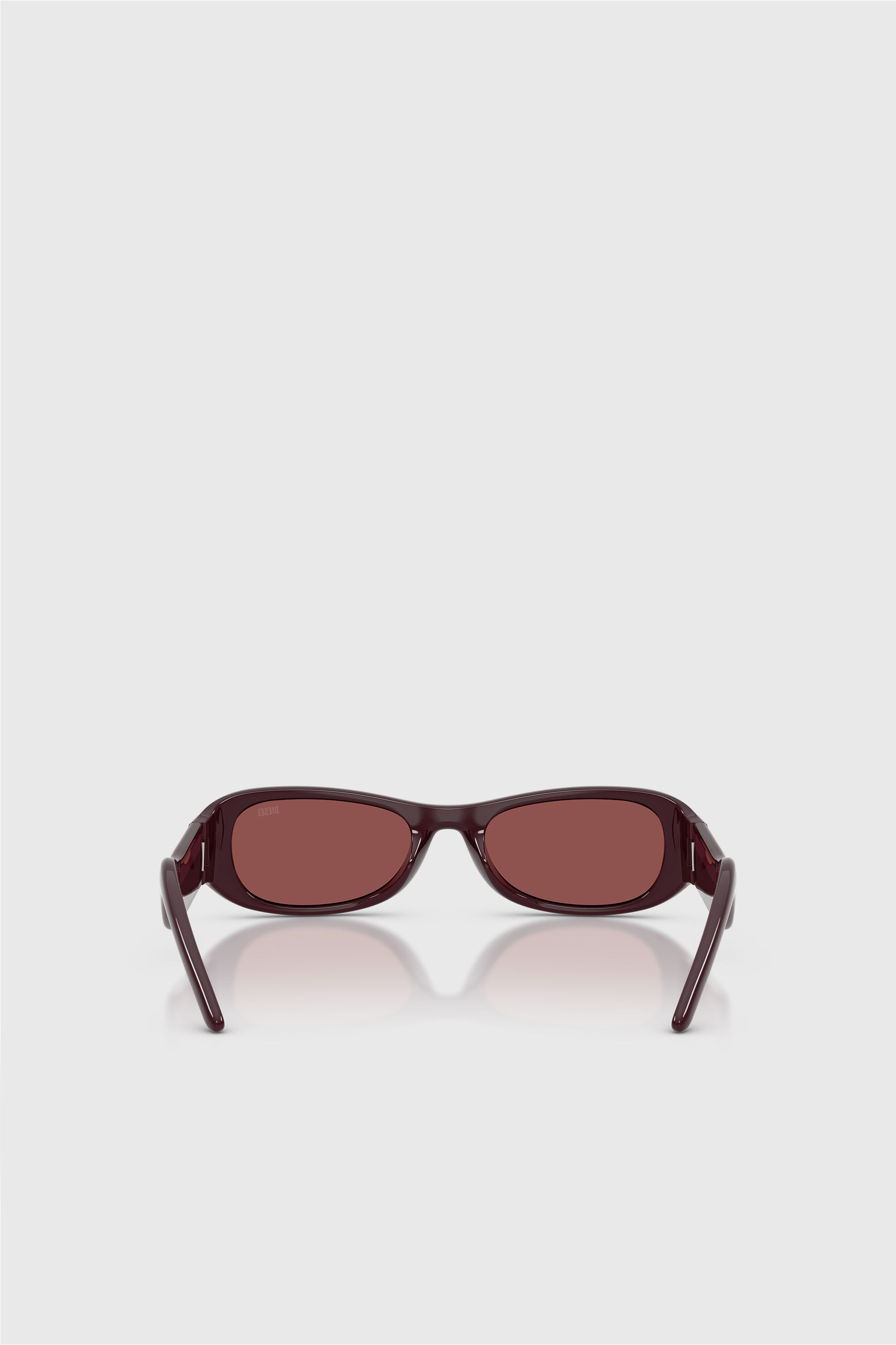 Diesel - 0DL3020U, Unisex's Pillow Sunglasses in Burgundy - 4