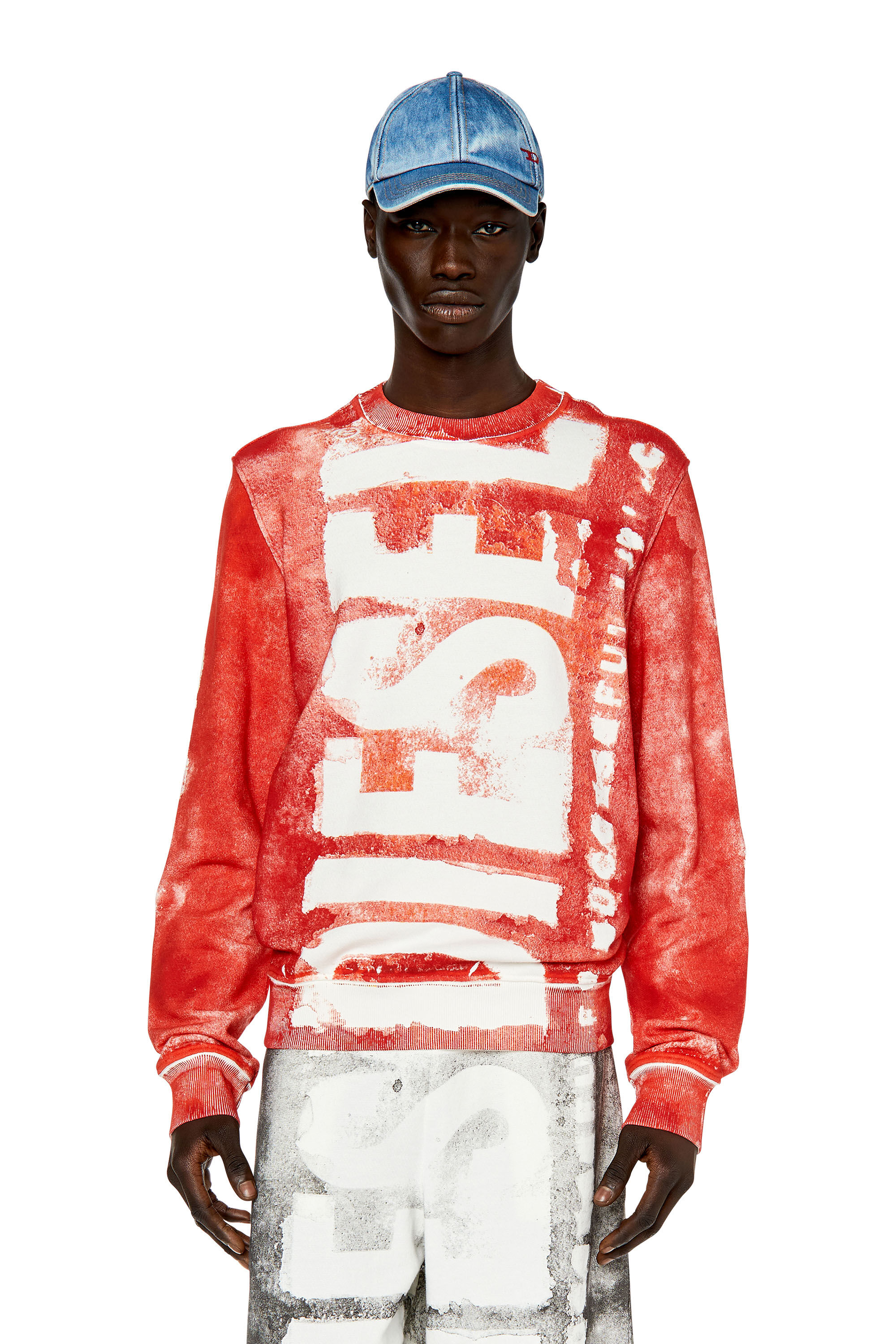Red and white sweatshirt 2025
