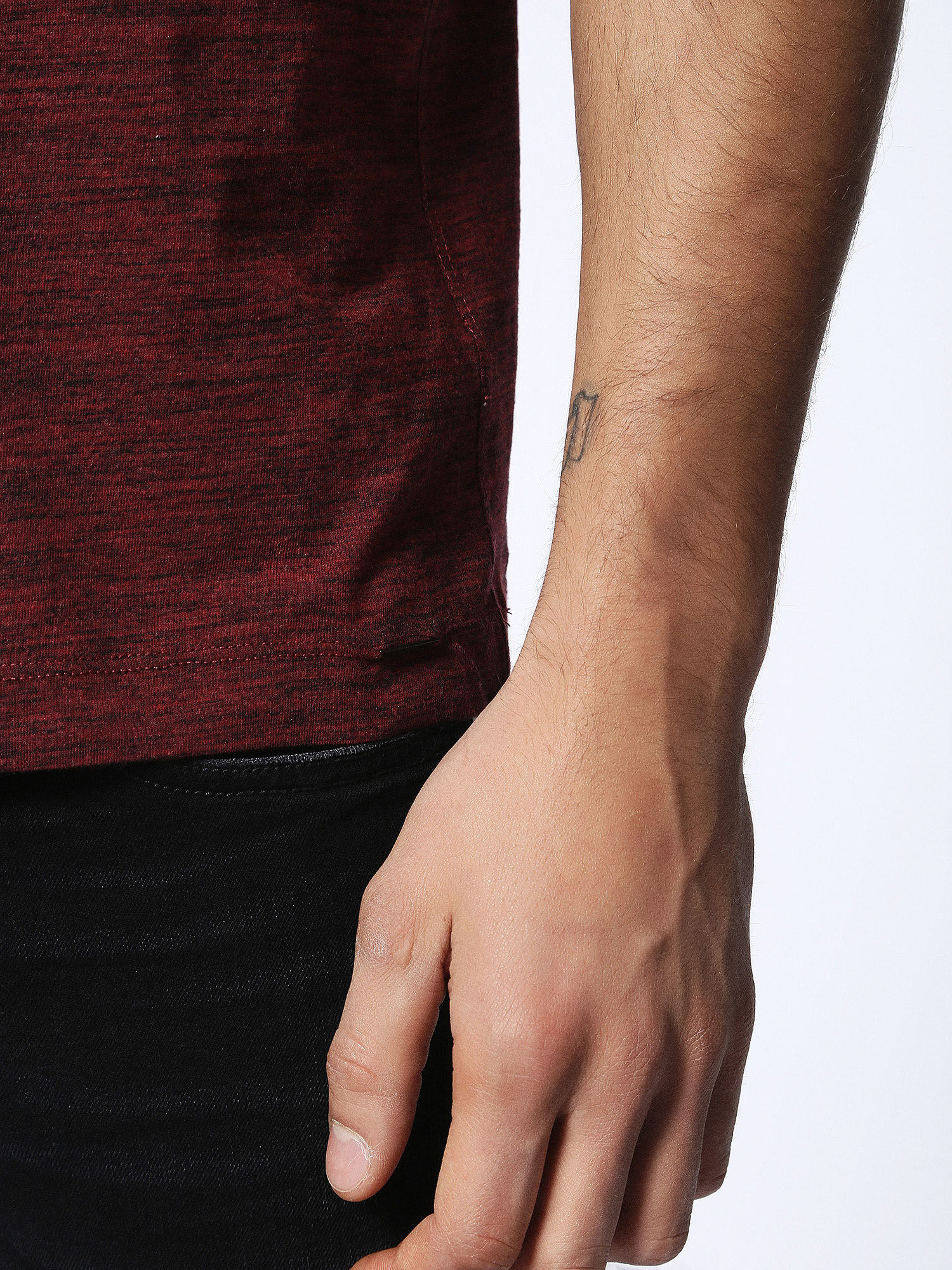 00SN1L0GAOB T-Shirts Man T-SIRIO by Diesel Burgundy 00SN1L0GAOB T-Shirts Man T-SIRIO by Diesel Burgundy