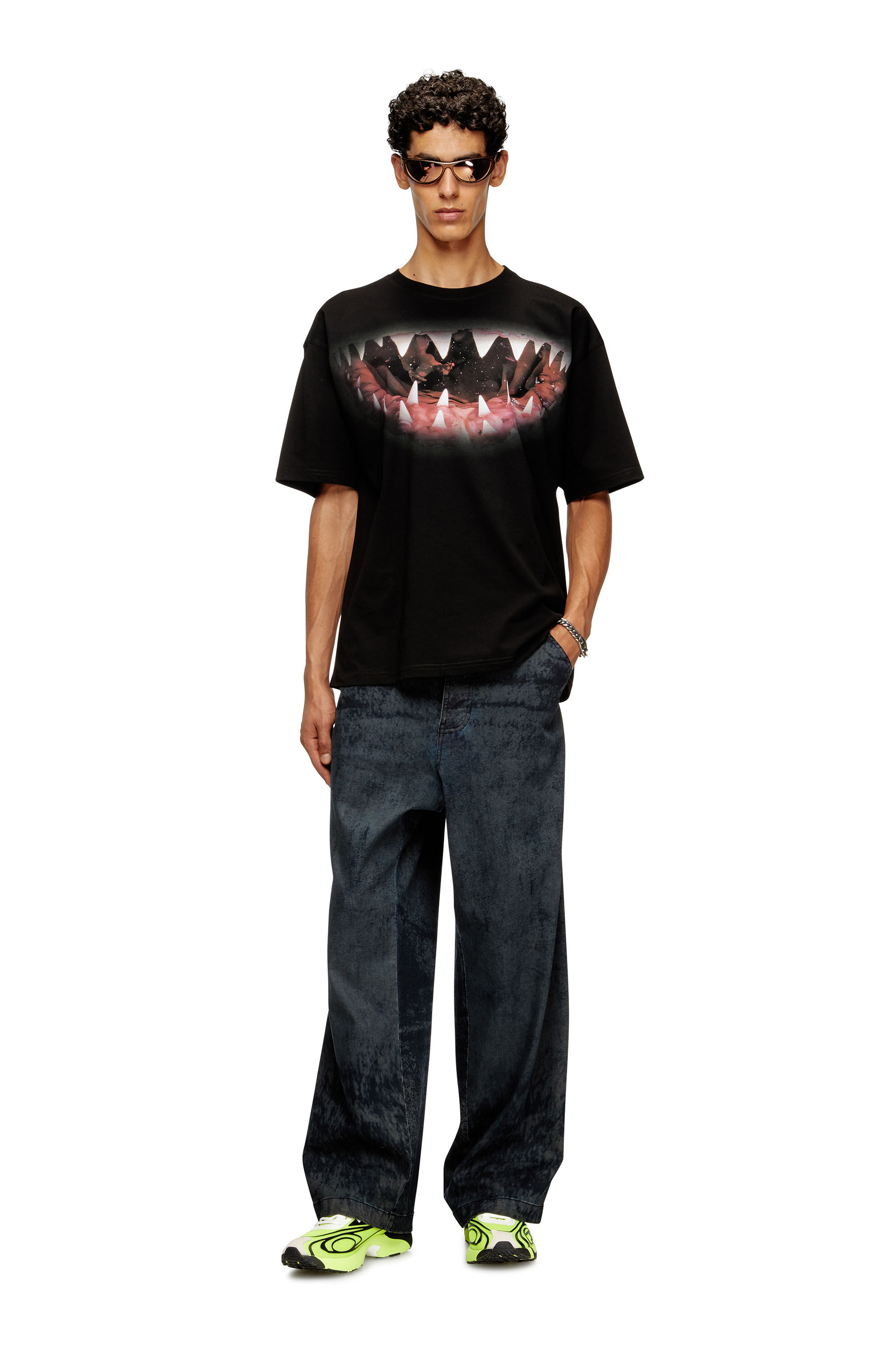 Men's Cotton t-shirt with Shark mouth print | Black | Diesel