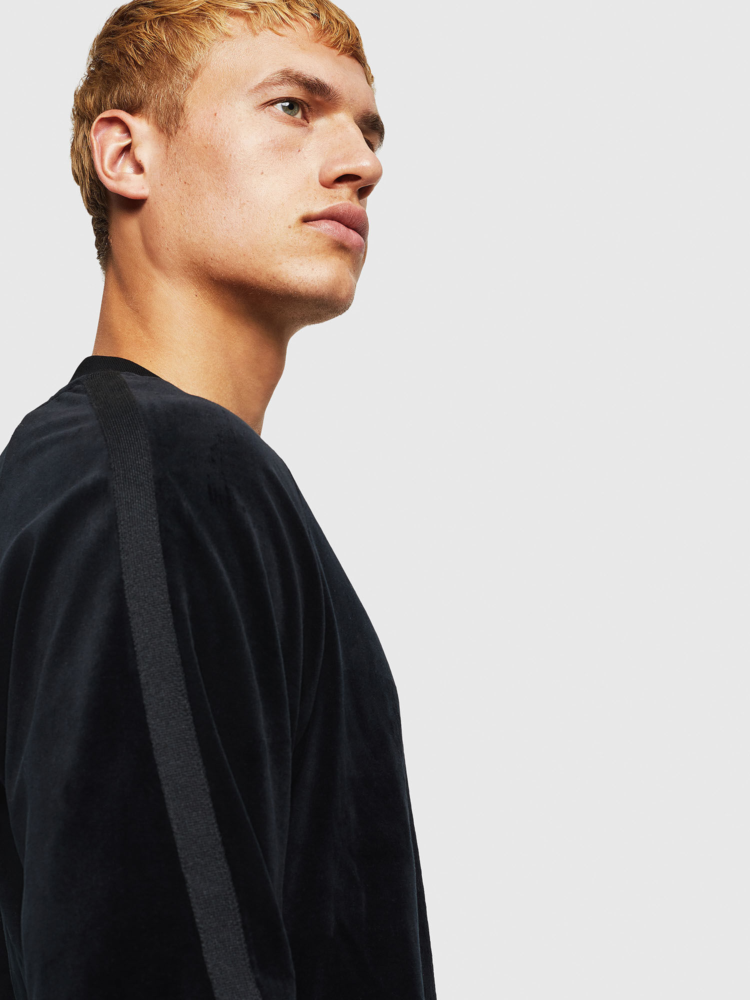diesel sweat shirt