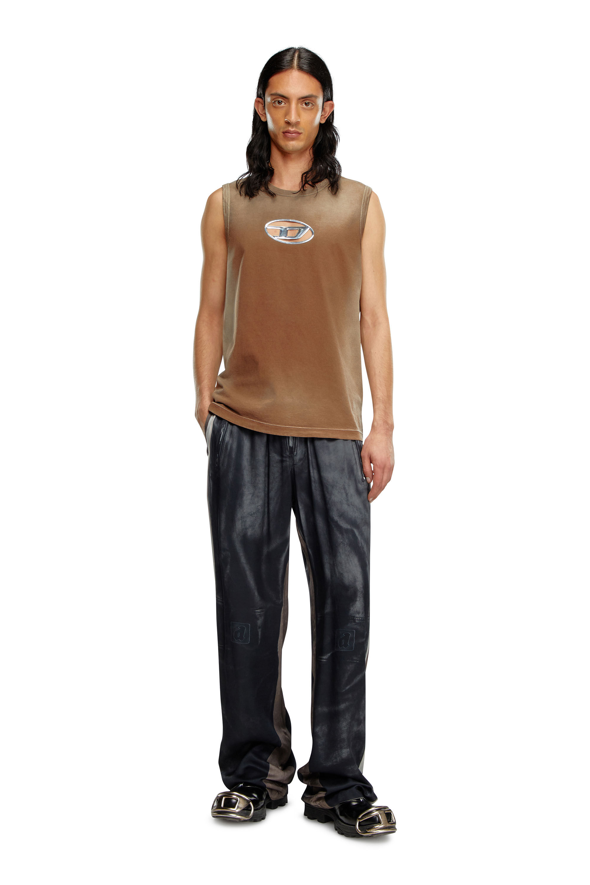 独特な 【送料無料】 Faded Men's tank Diesel | Brown | D Oval puffy with top トップス