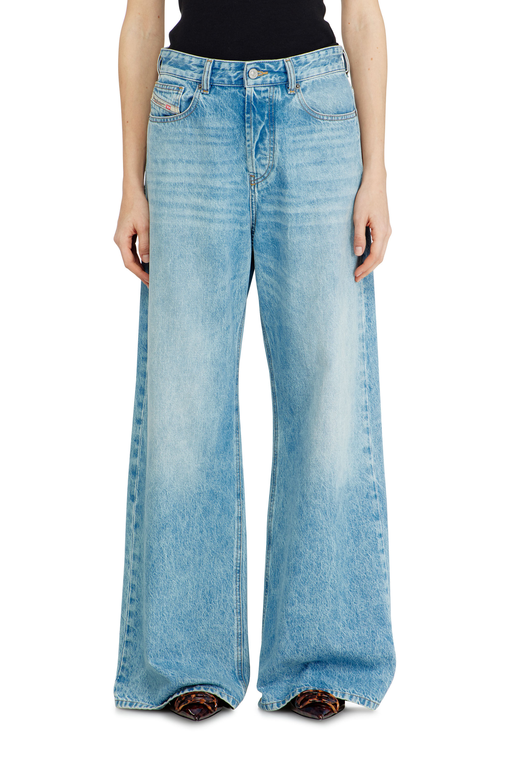 Women's Relaxed Fit Jeans 1996 d-sire 09i29 | Diesel ®
