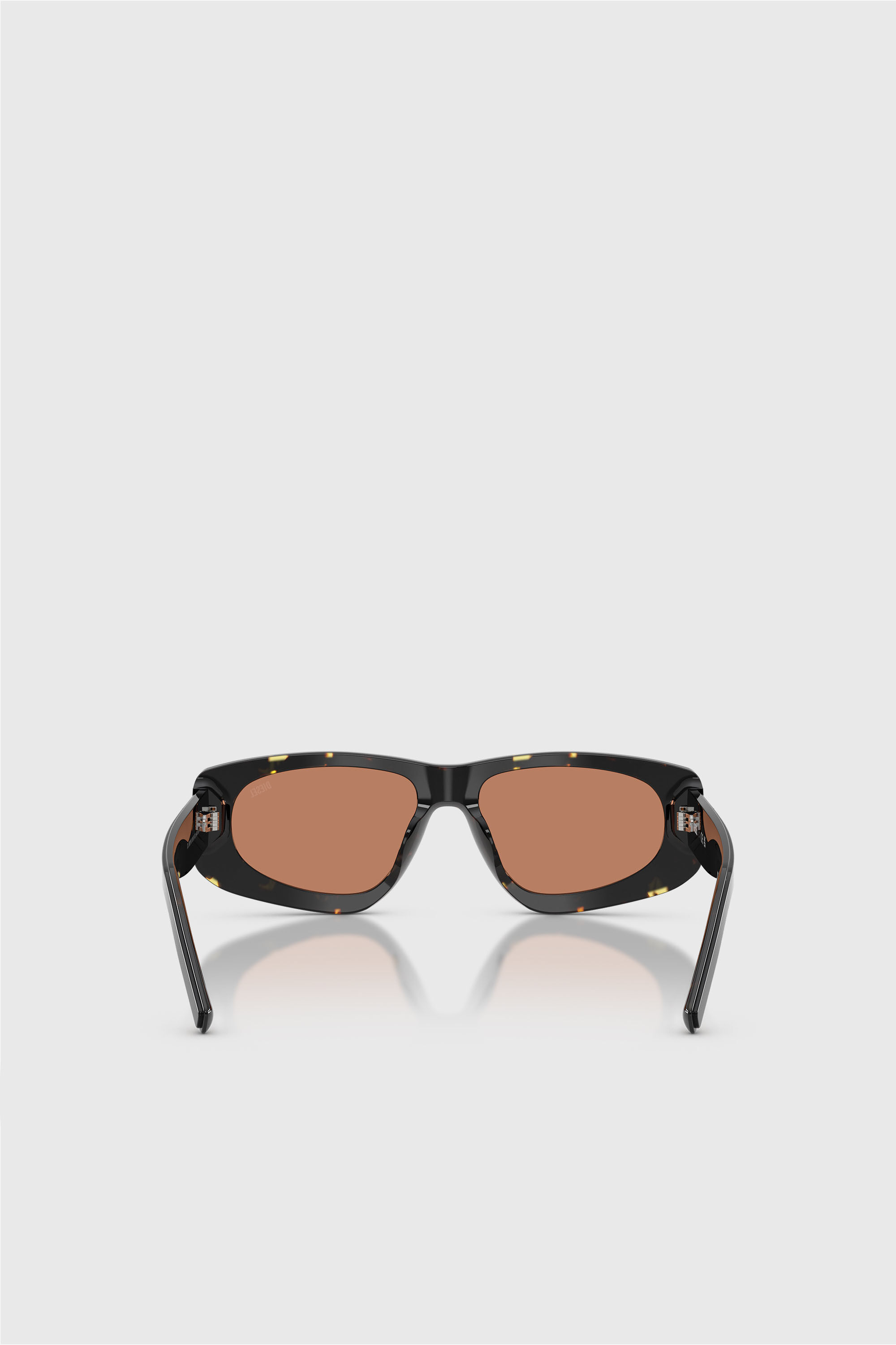 Diesel - 0DL2021U, Unisex's Geometric Sunglasses in Black/Brown - 4