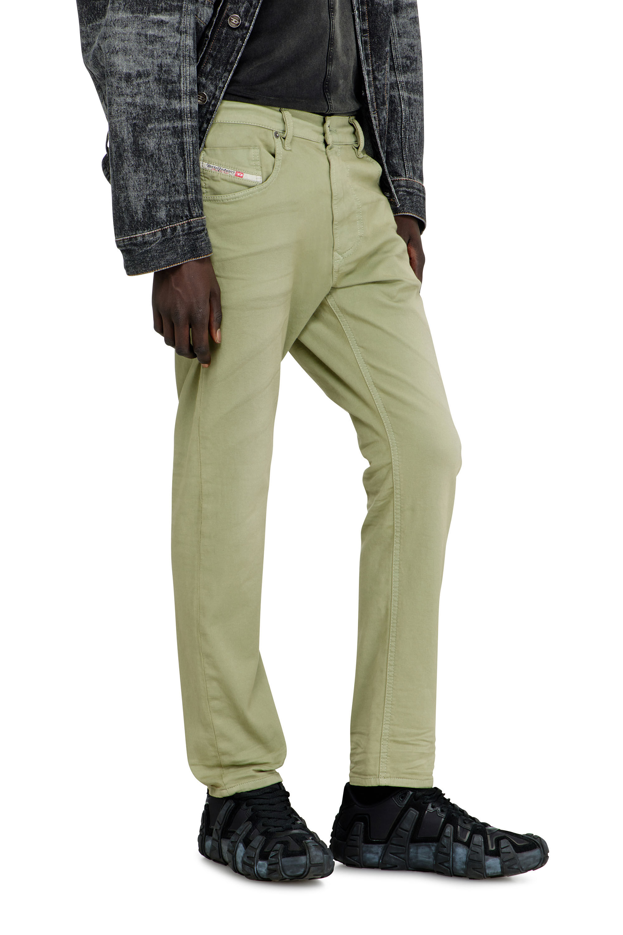 Men's Regular Jeans | Beige | Diesel 2032 D-Krooley-BW Joggjeans®