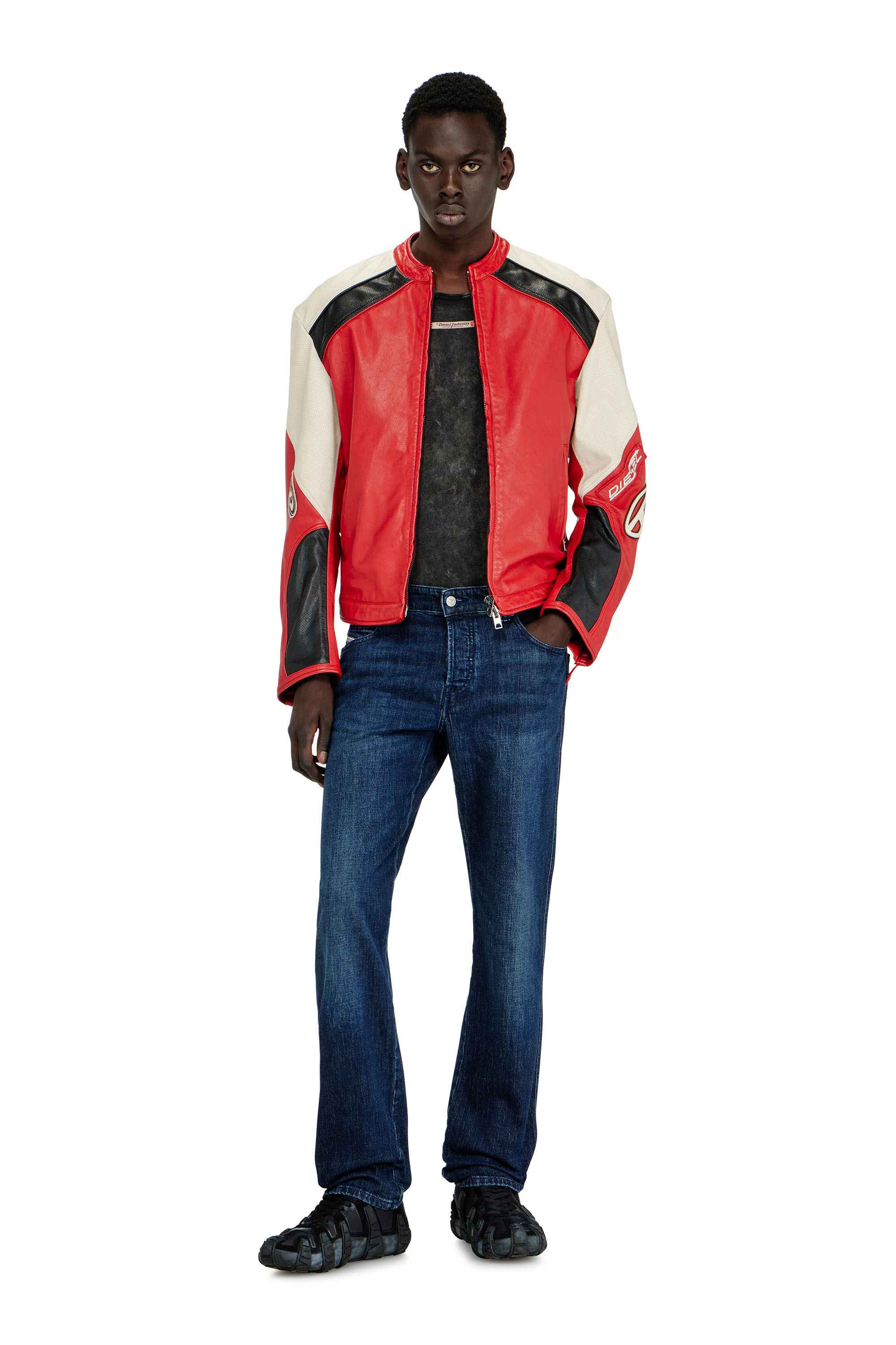 Men's Slim Fit Jeans for a Streamlined Look | Diesel®