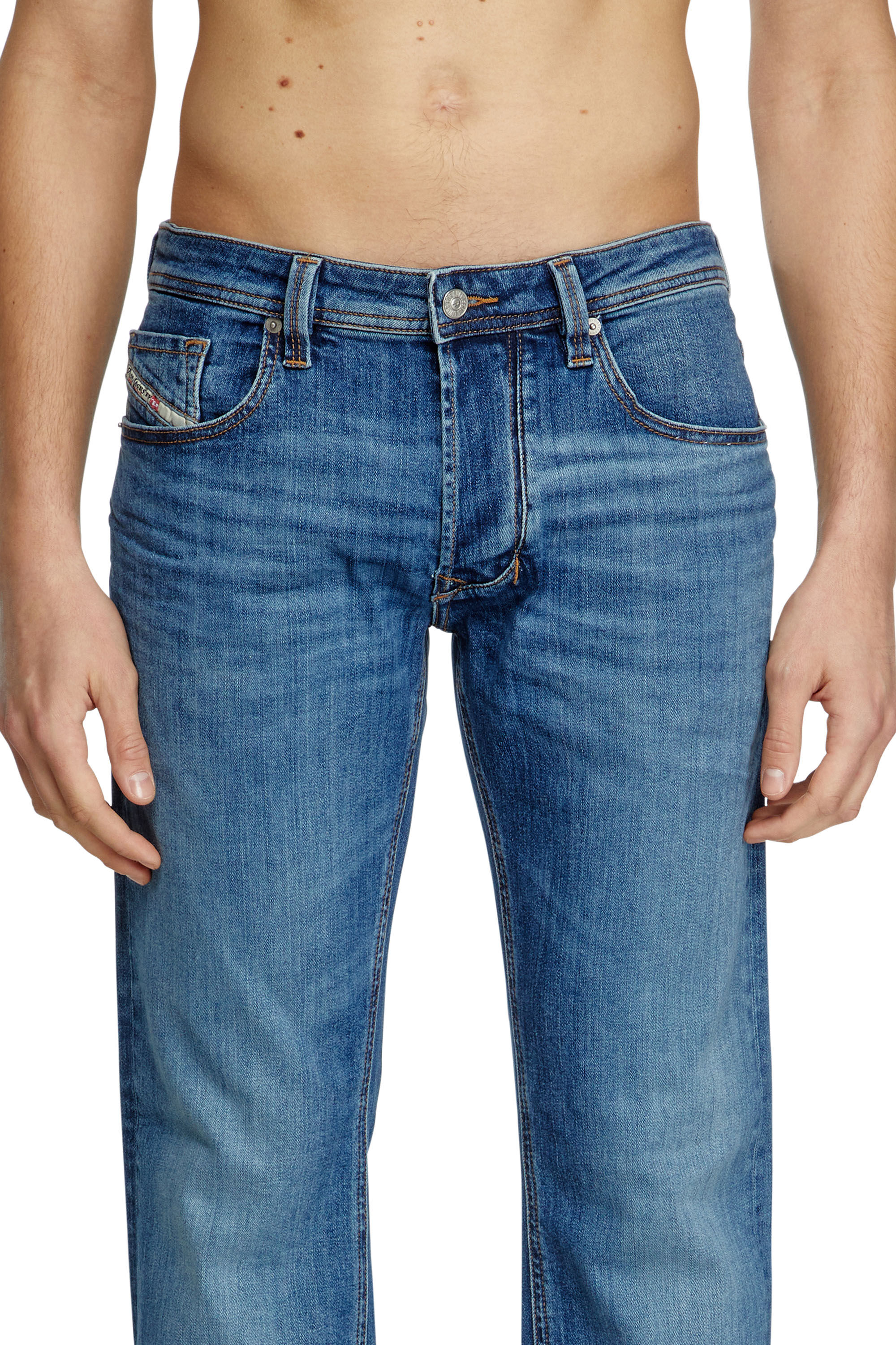 Men's Regular Jeans | Light Blue | Diesel 1985 Larkee