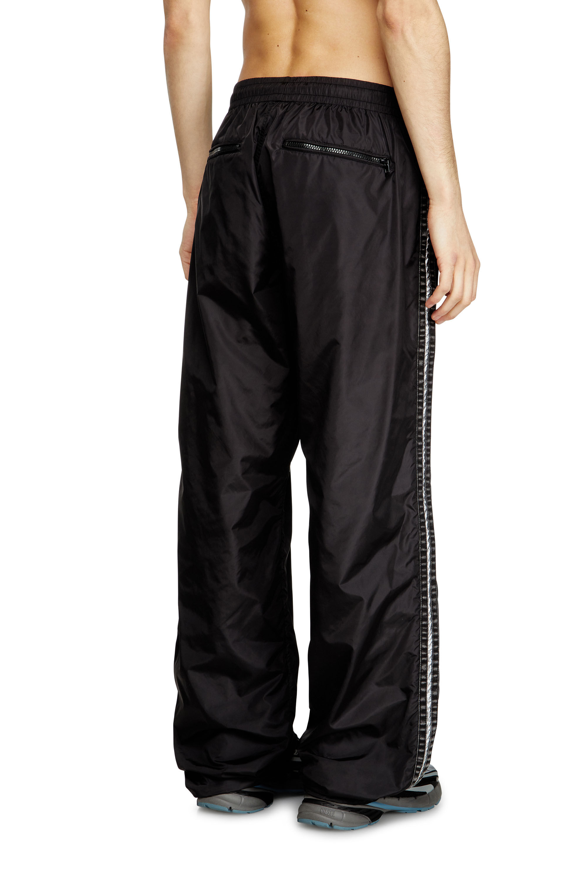 【メール便無料】 side with pants track Nylon Men's bands Diesel | Black | パンツ