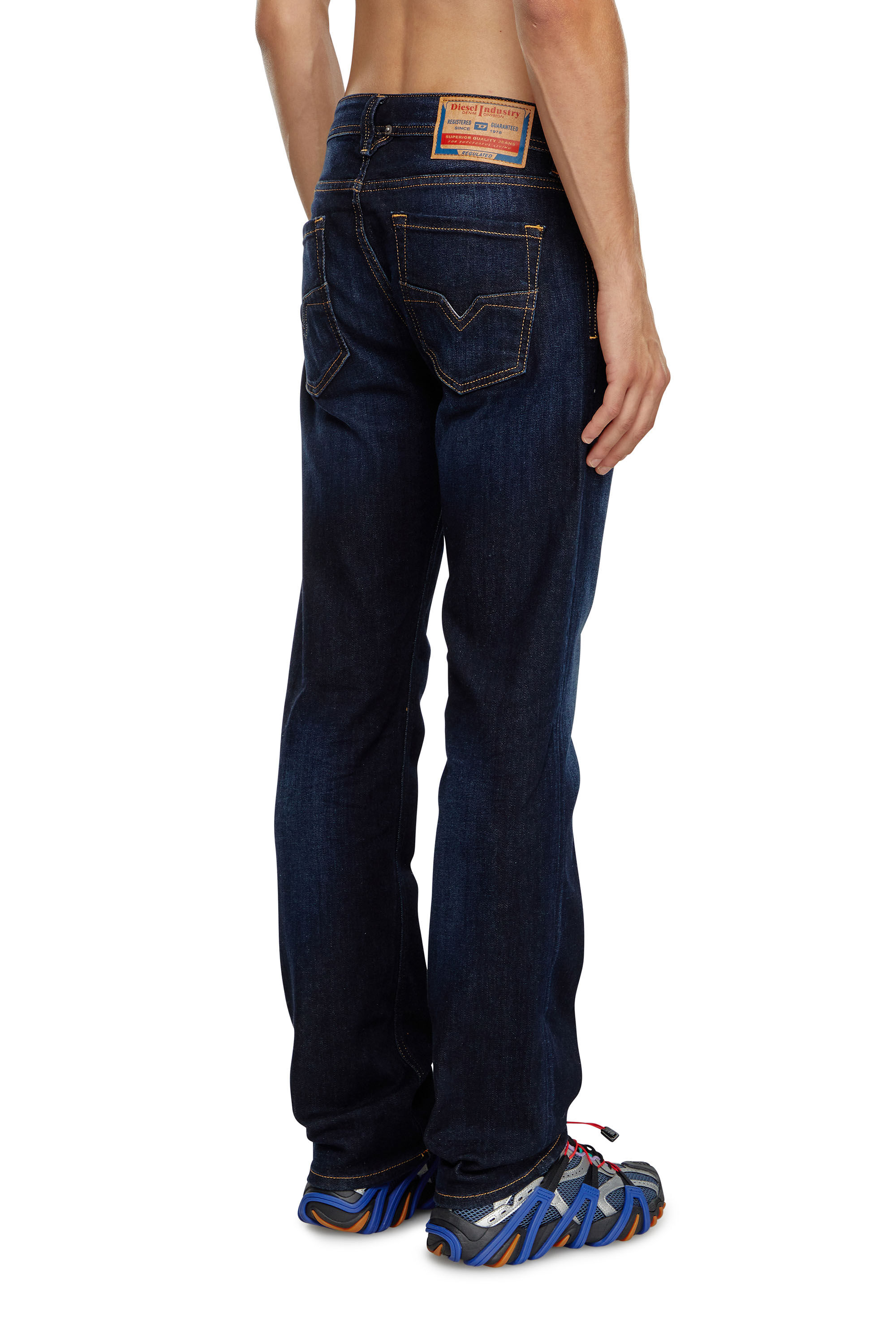 Men s Straight Jeans Dark blue Diesel 1985 Larkee