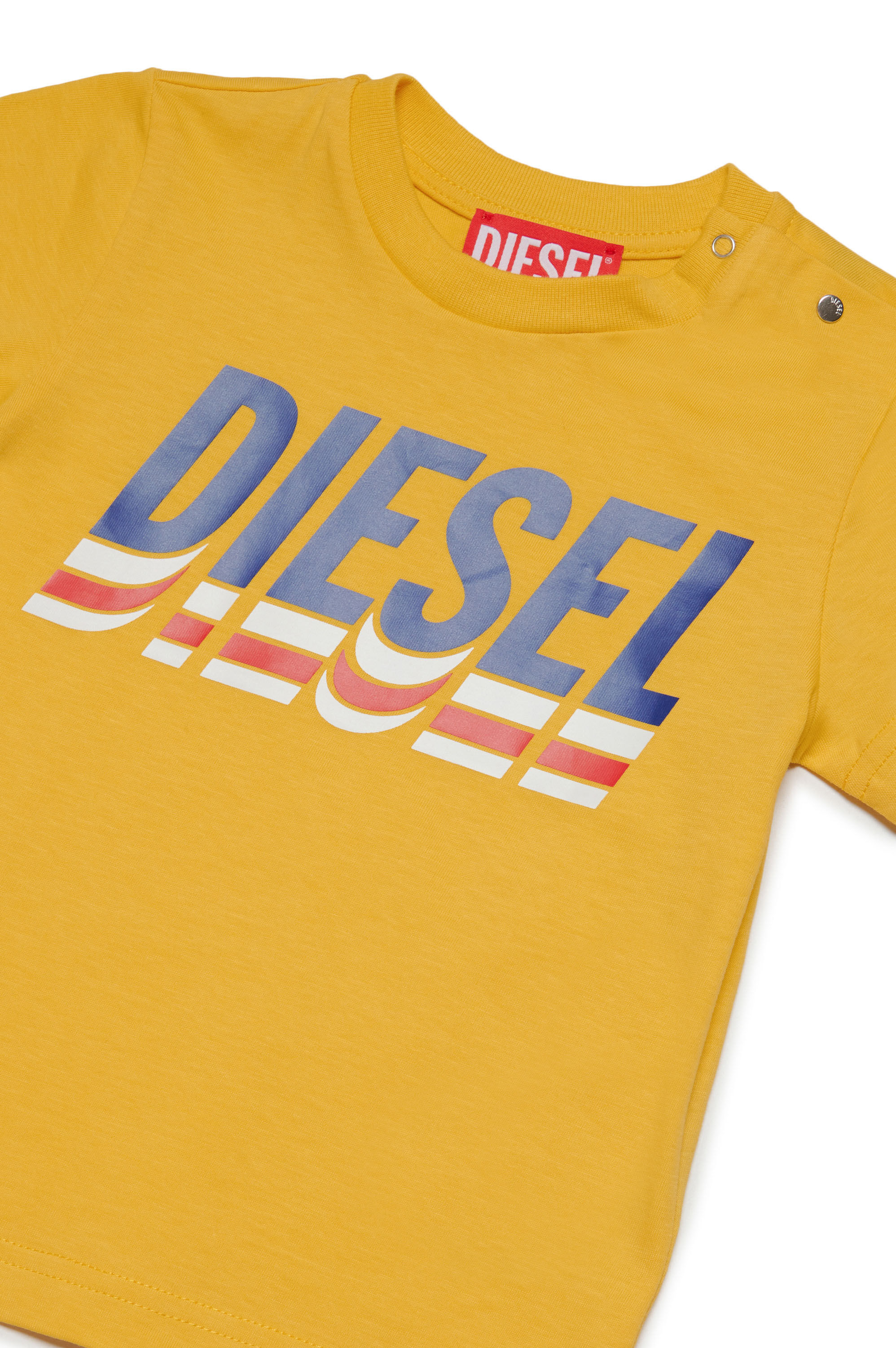 dynamic yellow shirt