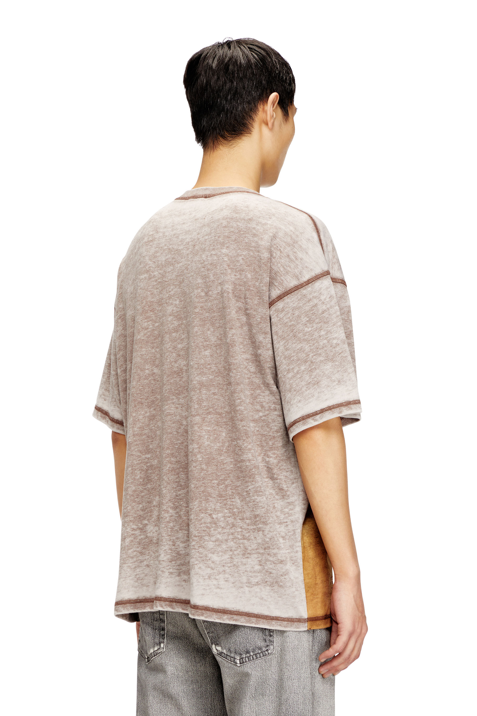 Men's Relaxed T-shirt with print and studs | Brown | Diesel Men's Relaxed T-shirt with print and studs | Brown | Diesel