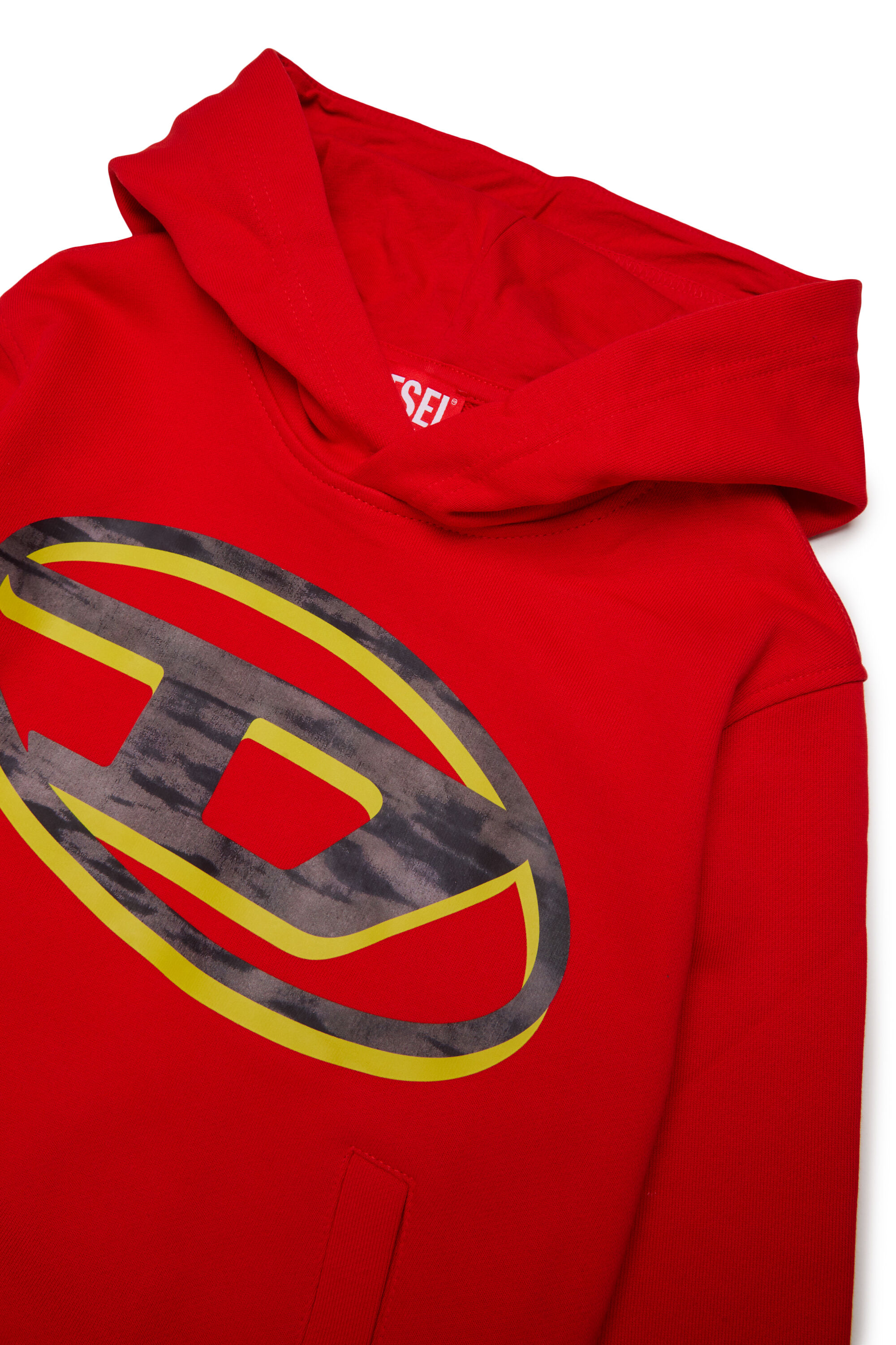 SVELLYHOOD OVER, Red