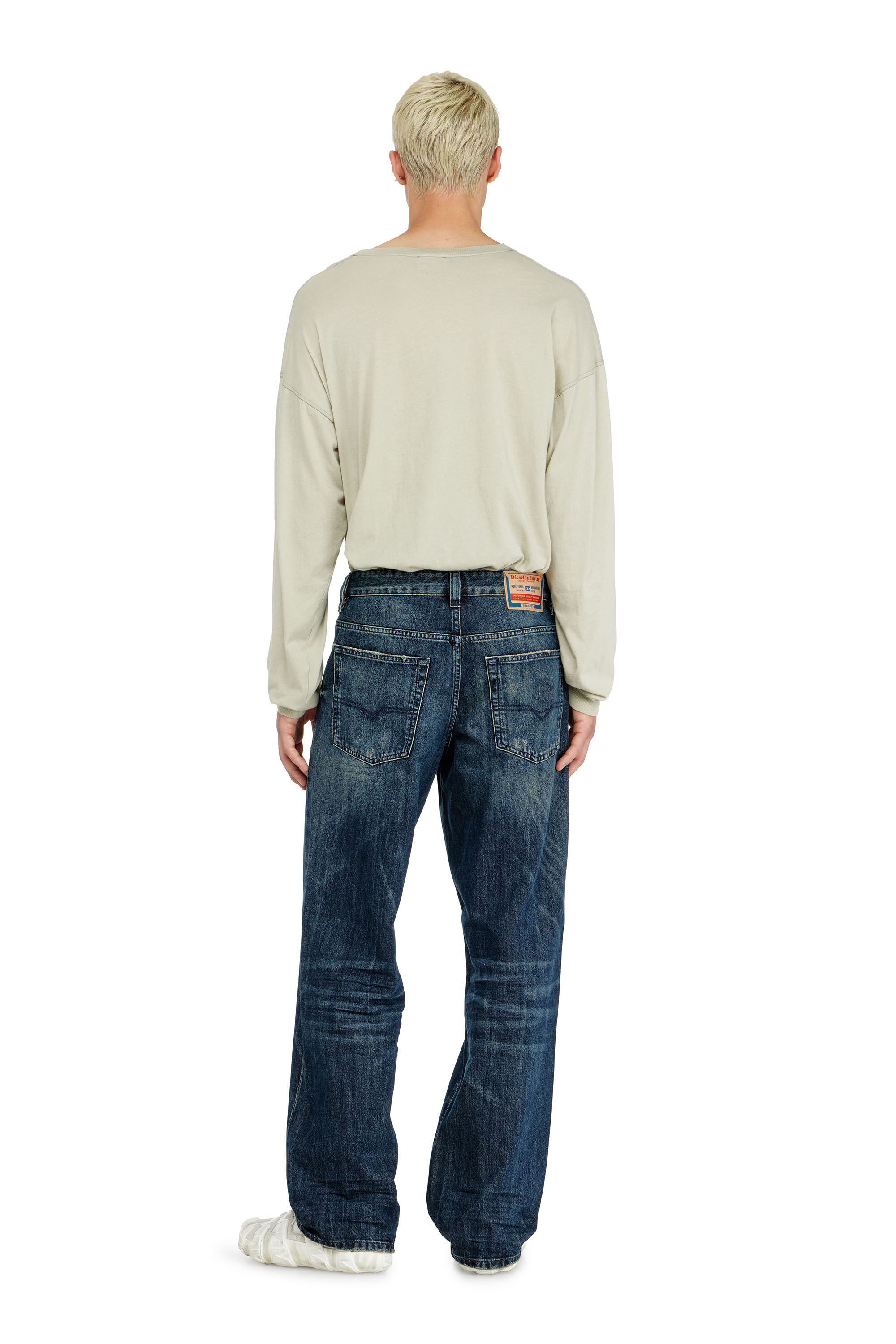 Men's Relaxed Jeans | Dark Blue | Diesel 2001 D-Macro