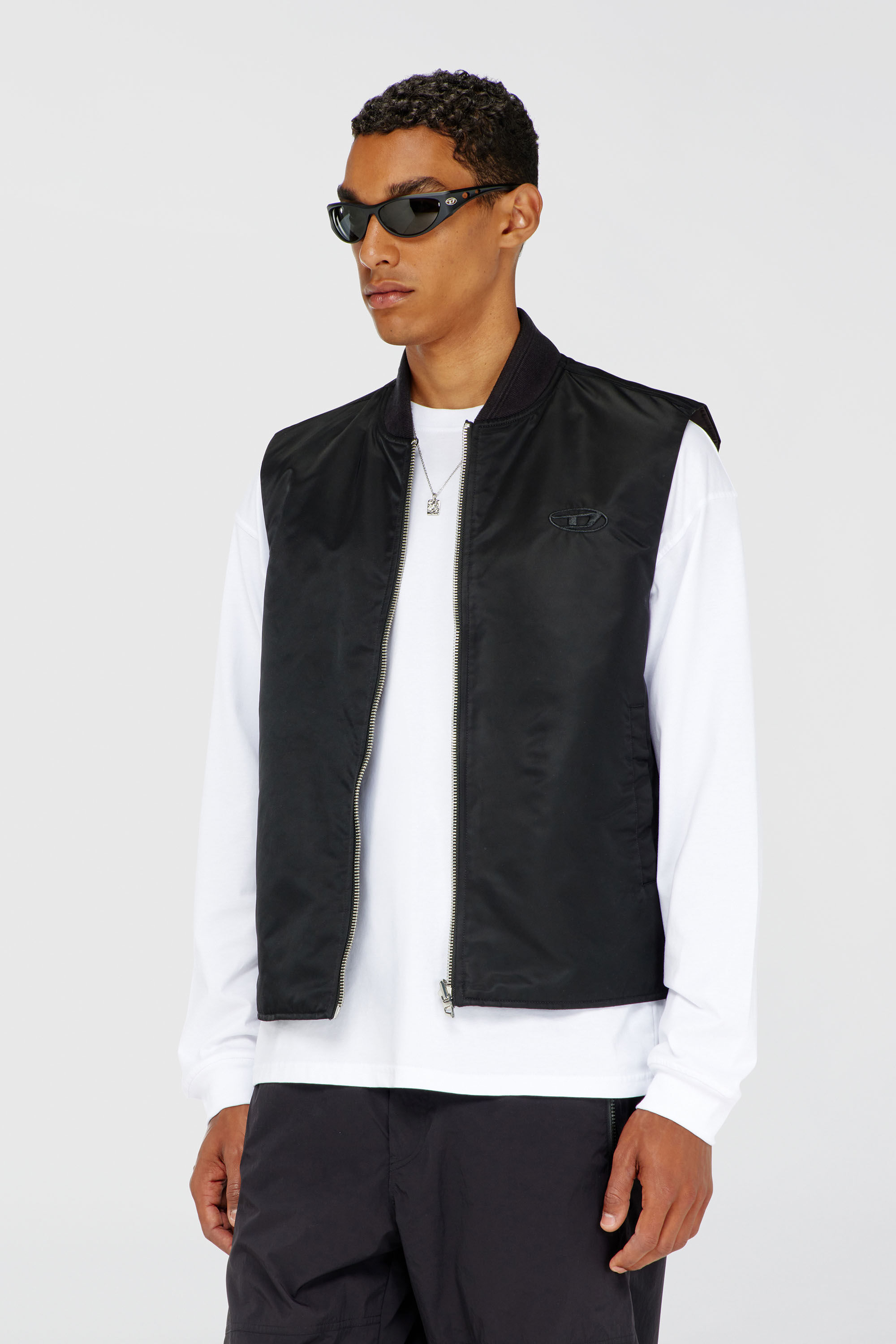 Diesel - W-TYPE-D1-SL, Man's Padded satin vest with Oval D embroidery in Black - 3