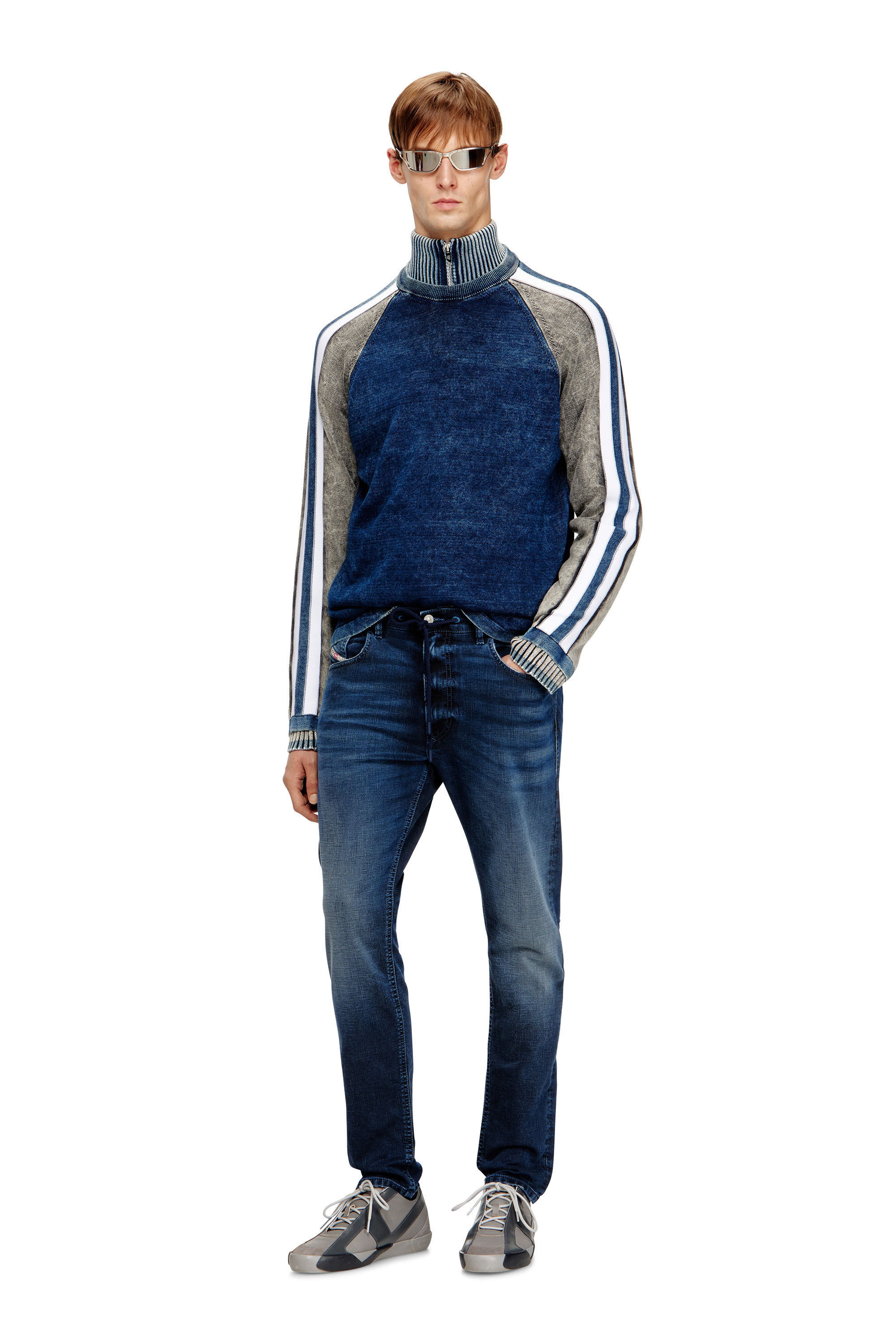 Men's Regular Jeans | Dark Blue | Diesel 2032 D-Krooley Joggjeans®