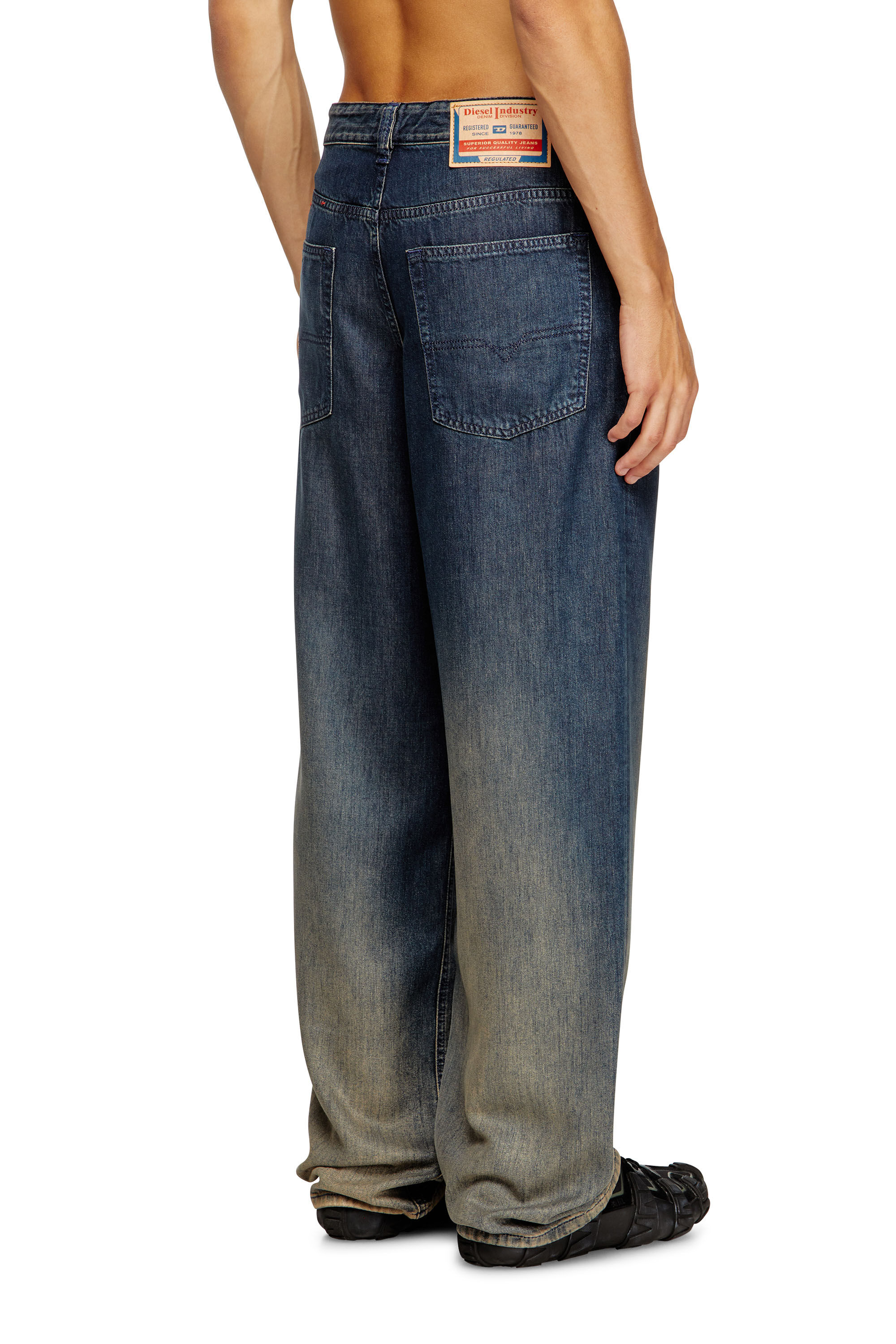 ディーゼル DIESEL relaxed jeans d-rise ワイド デニムパンツ 