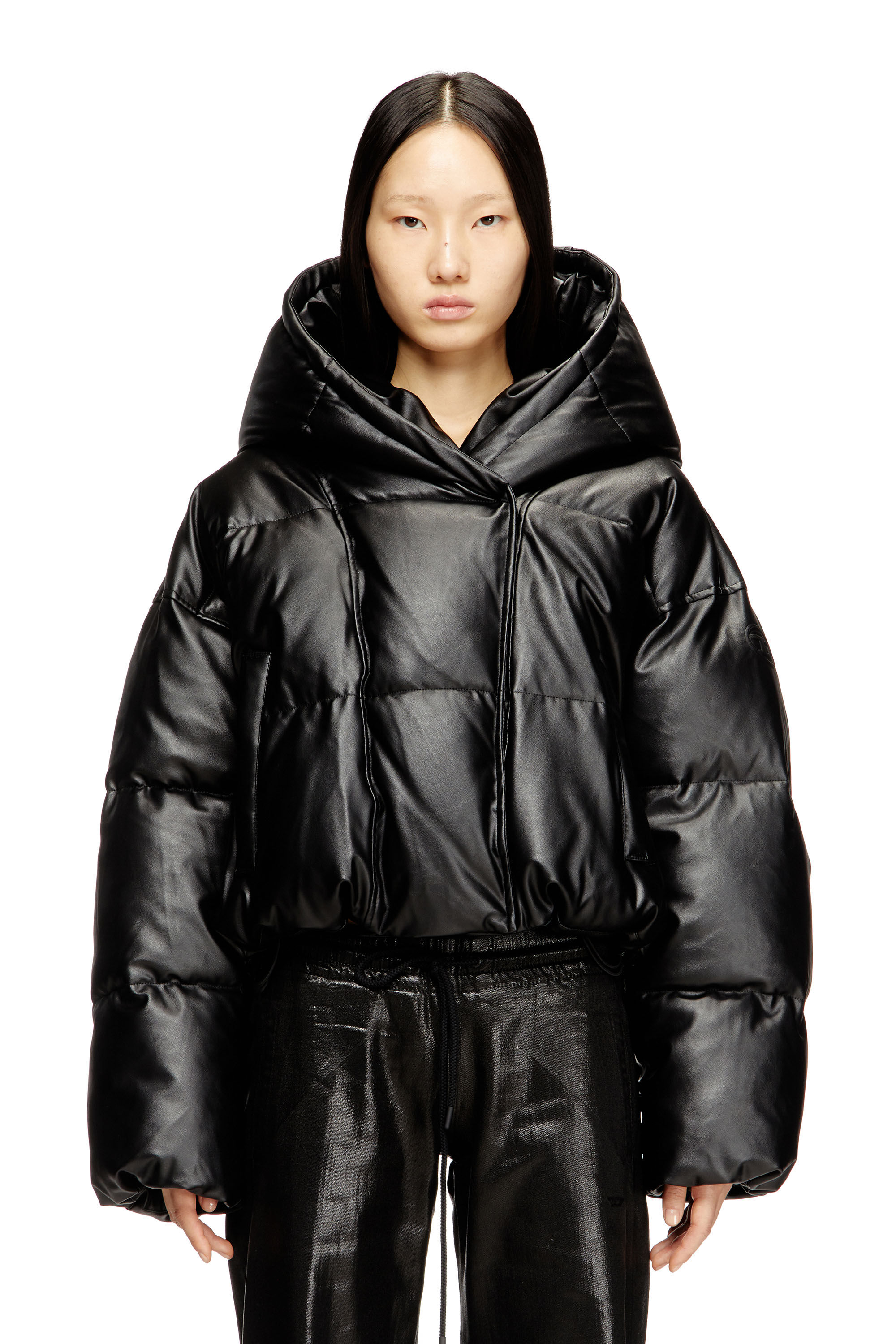 Women's Hooded puffer jacket in coated fabric | Black | Diesel