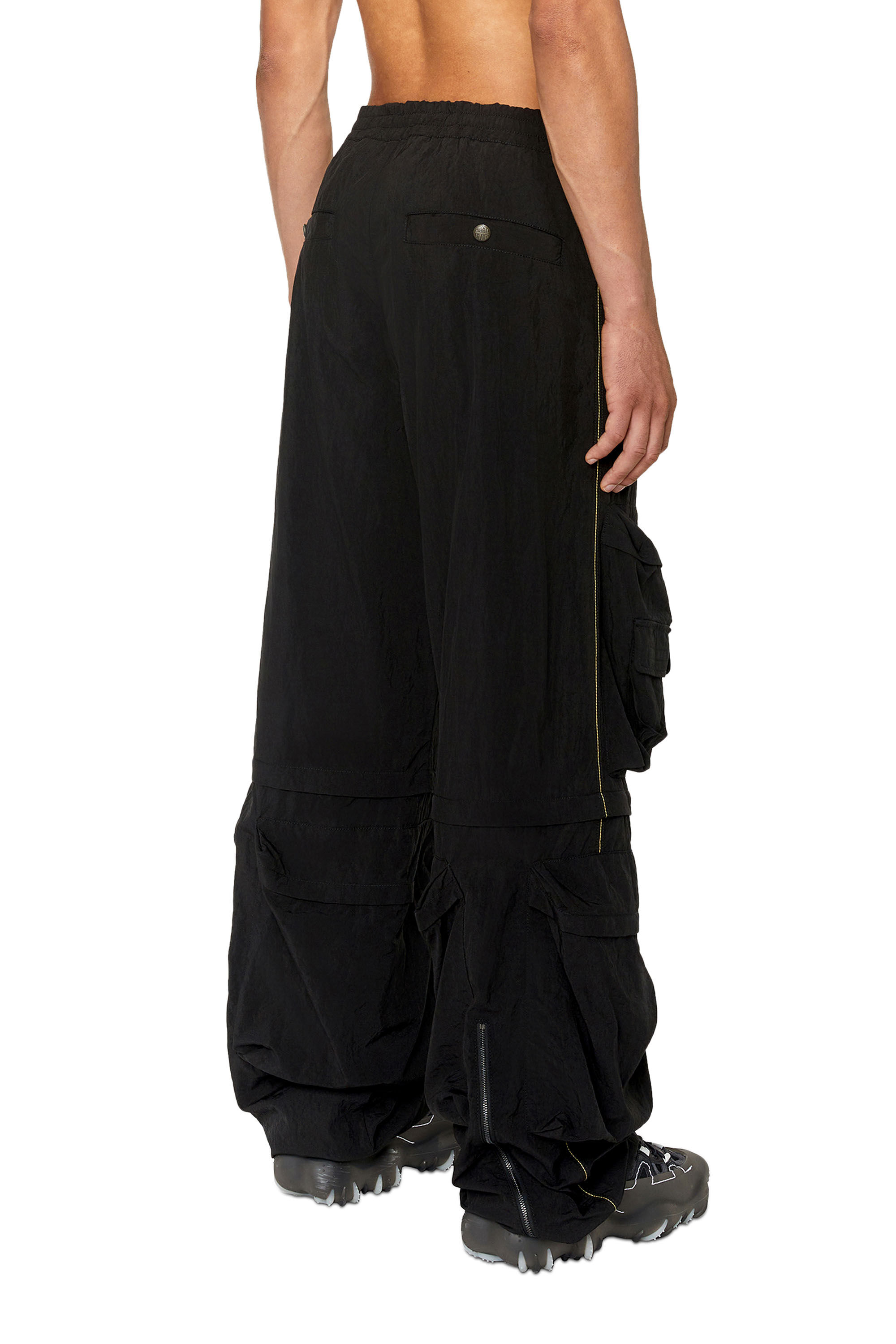 Men s Cargo pants in wrinkled nylon canvas P STAIND Diesel