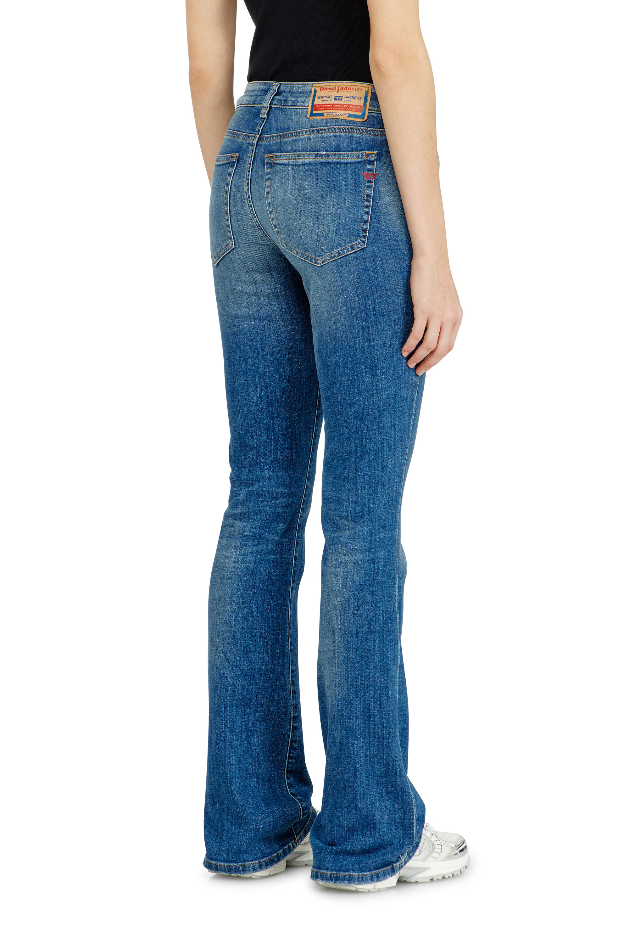 Women's Bootcut Jeans 1969 d-ebbey 09j33 | Diesel ®