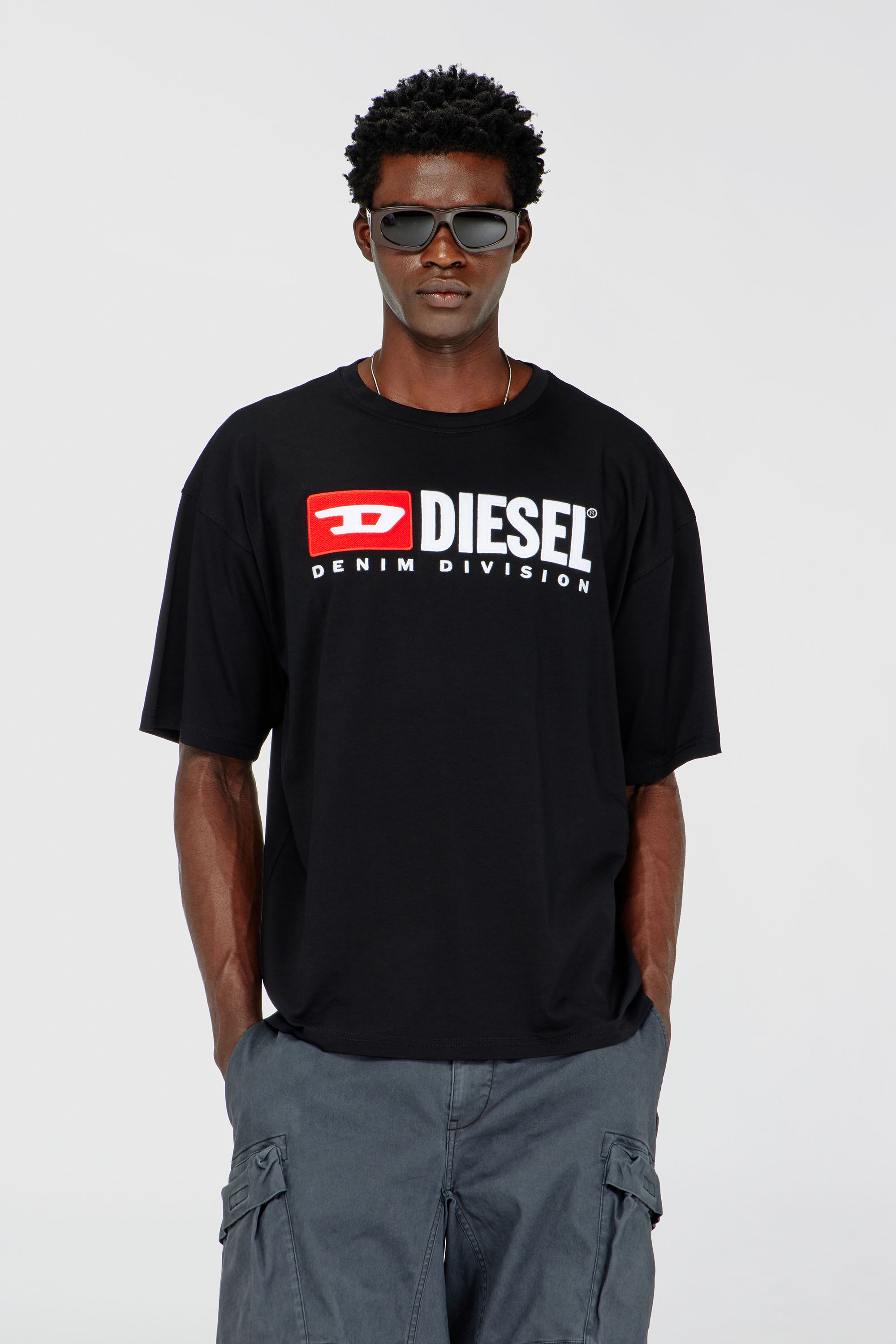 Men's T-shirt with Diesel patch logo | Black | Diesel GB