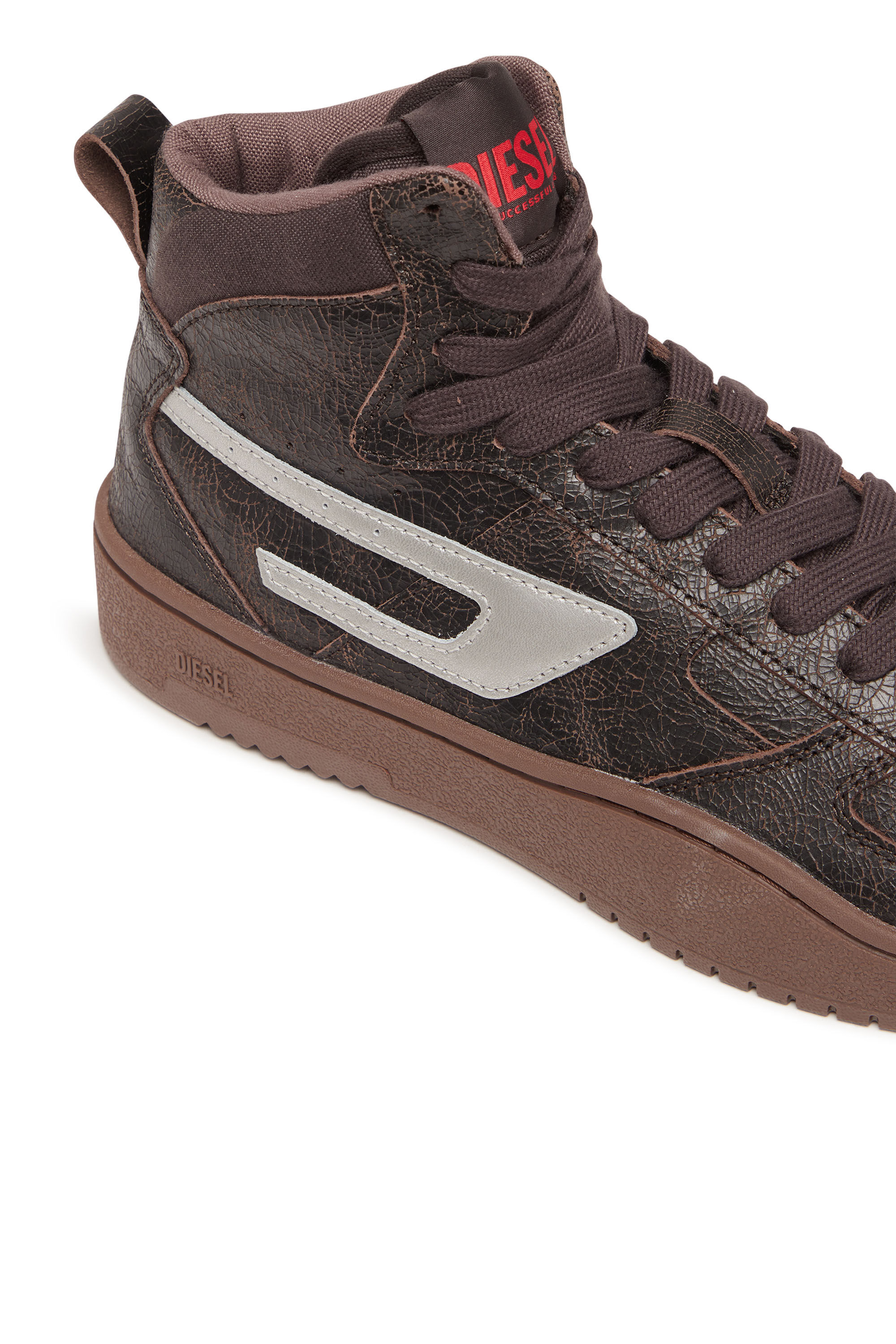 Men s S Ukiyo V2 Mid High top sneakers in cracked leather S