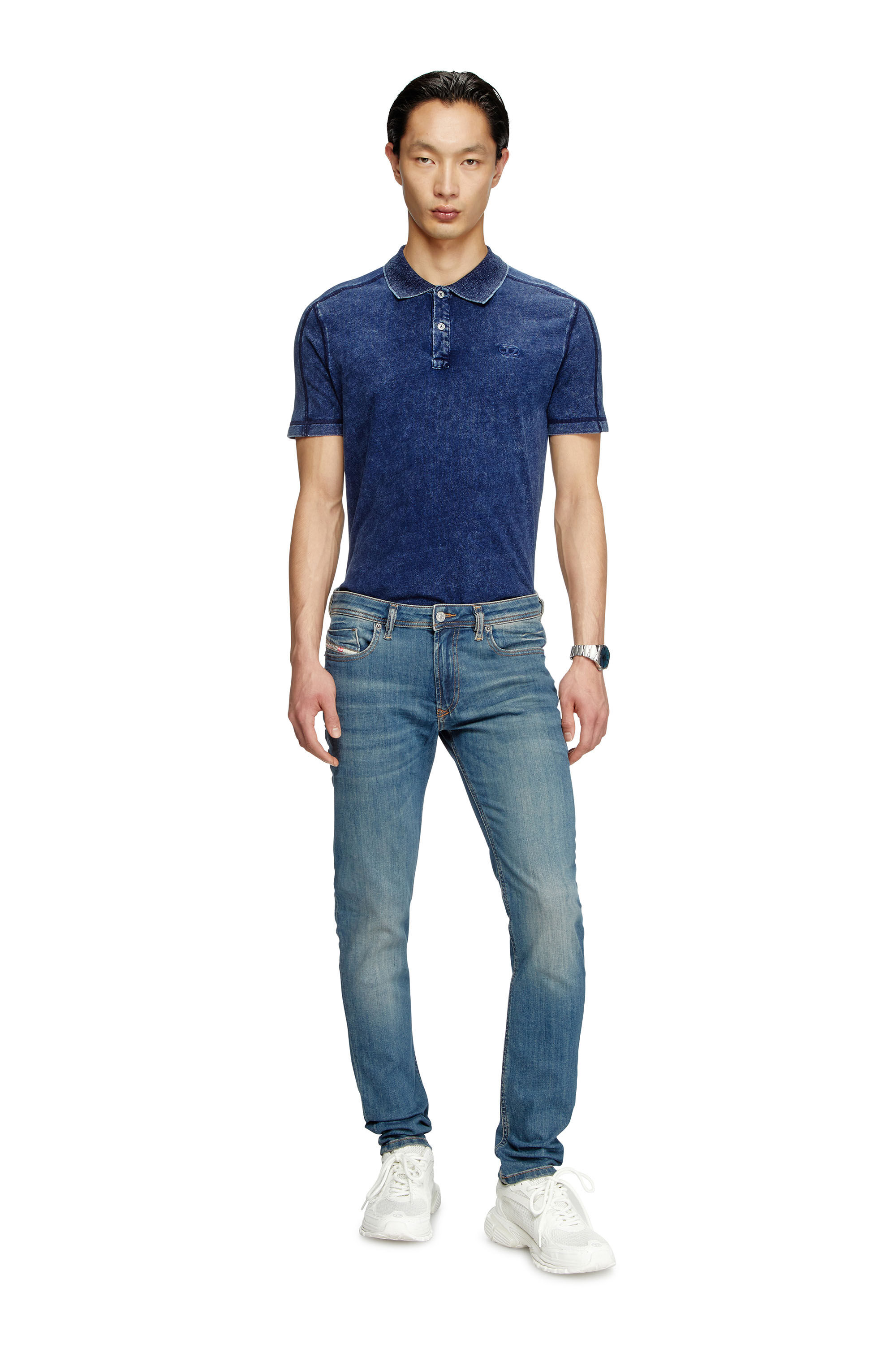 Polo shirt and skinny jeans outlet