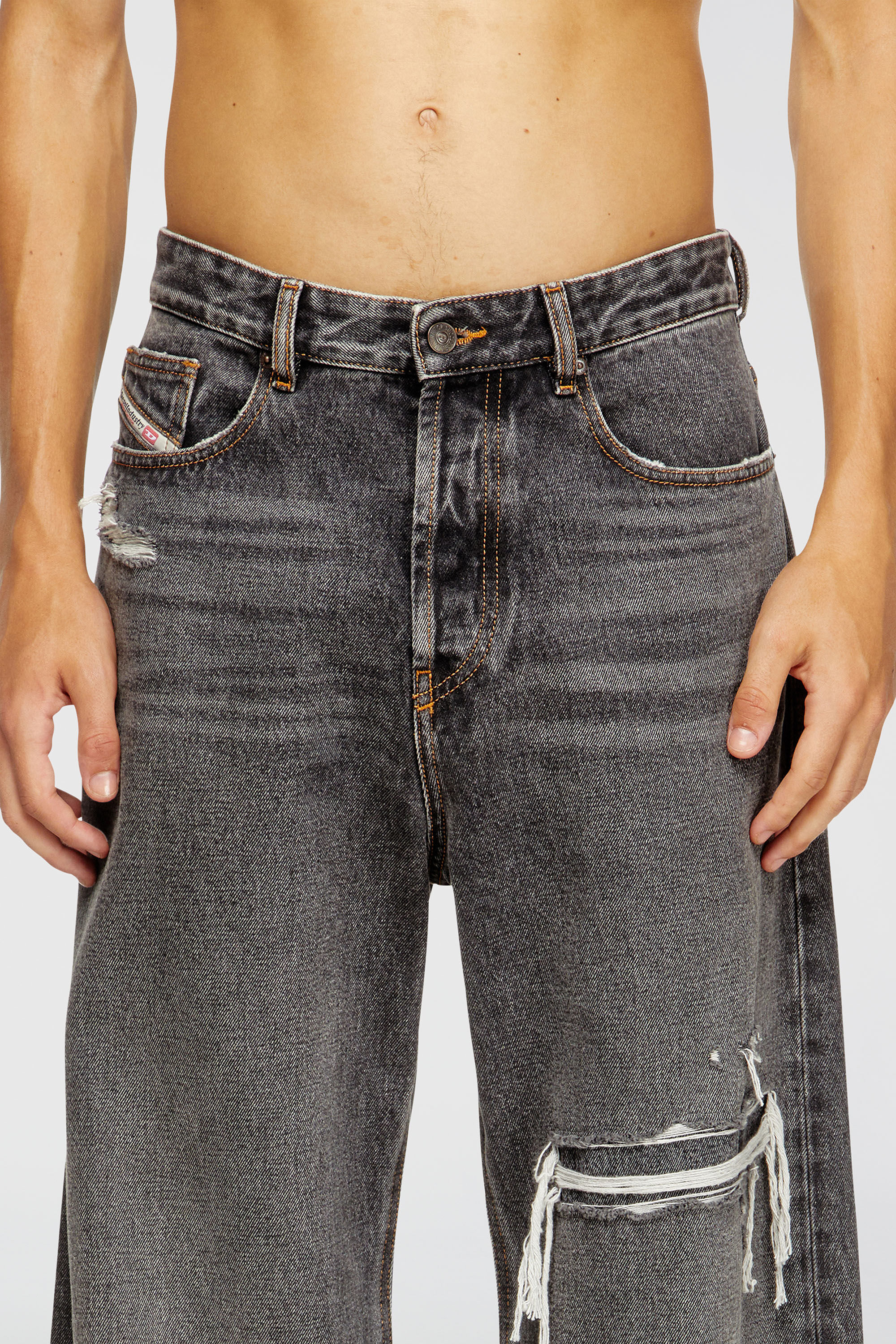 y*a様 DIESEL Relaxed Jeans D-Rise D-RISE Man: Oversized Regular Black/Dark grey Jeans | Diesel