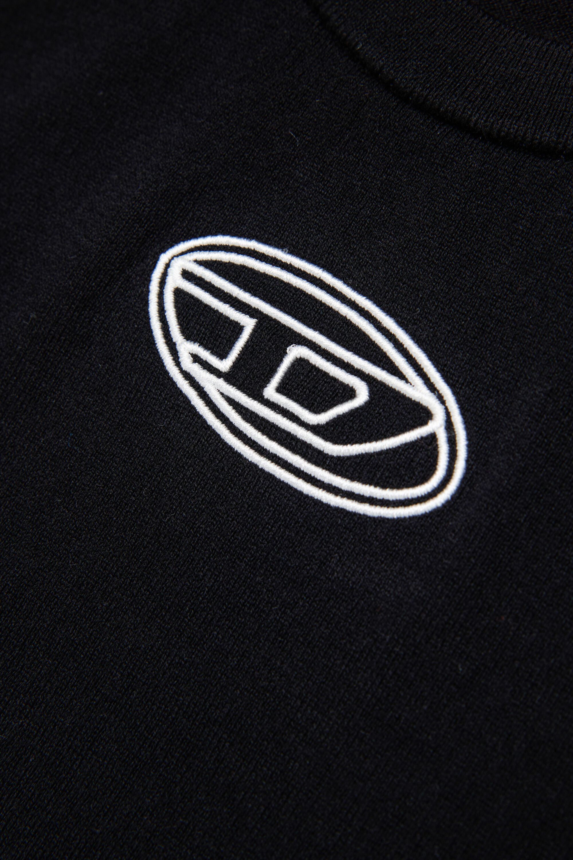 KMARIGA, Black