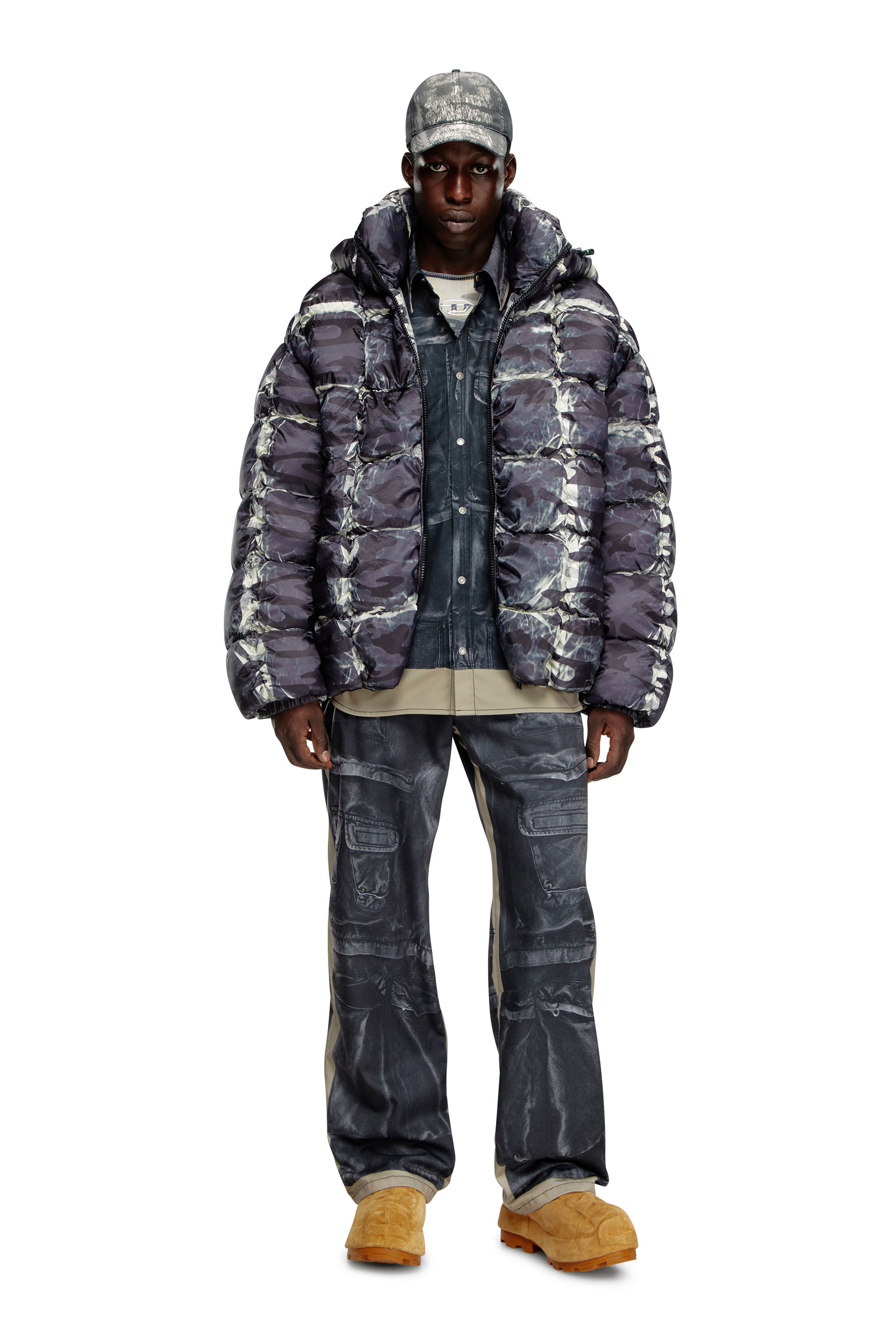 Men's Hooded puffer jacket with camo print | Grey | Diesel