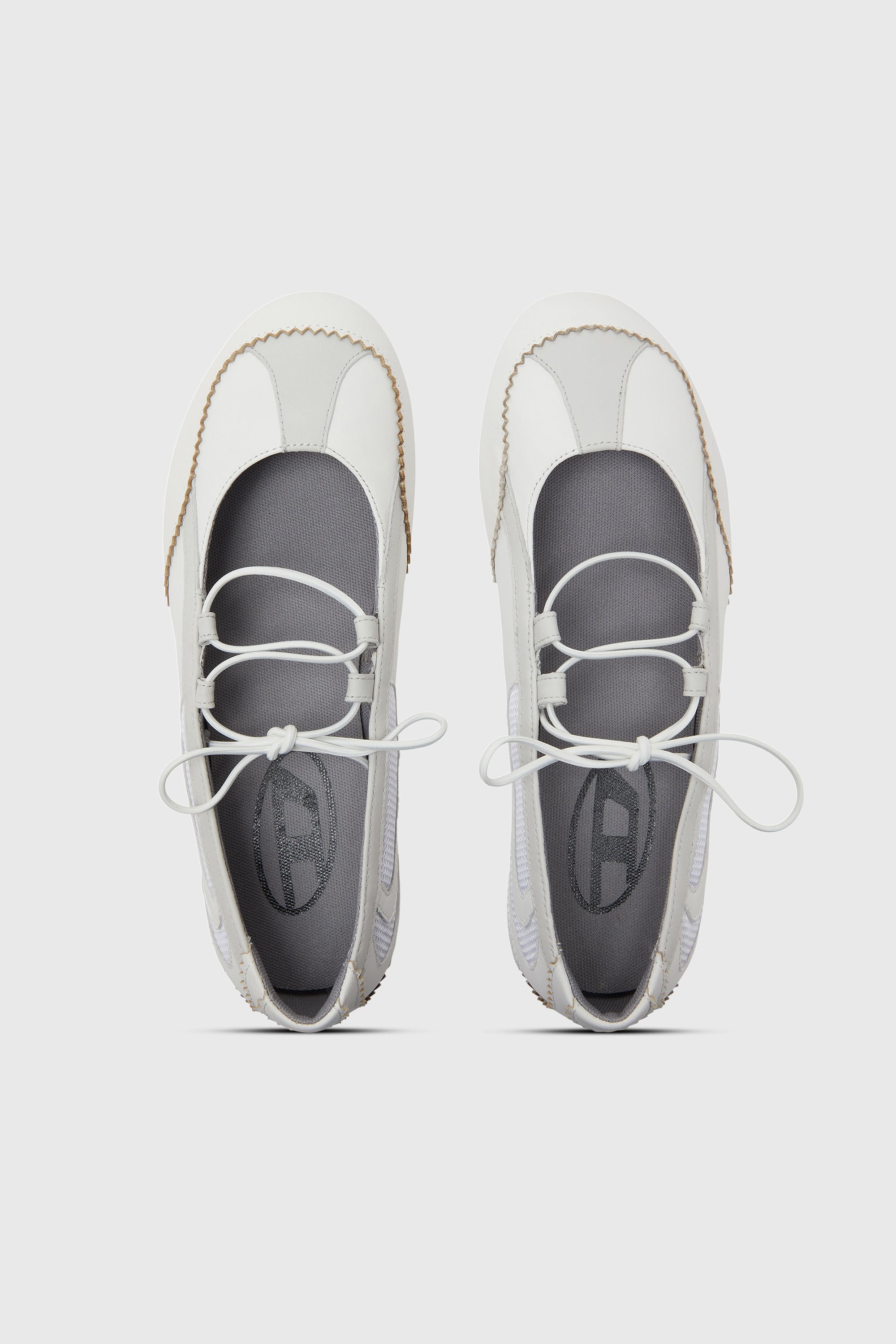 Diesel - D-MILE BALLERINA LACE UP W, Woman's D-Mile - Lace-up ballerina flats in leather and mesh in White - 4