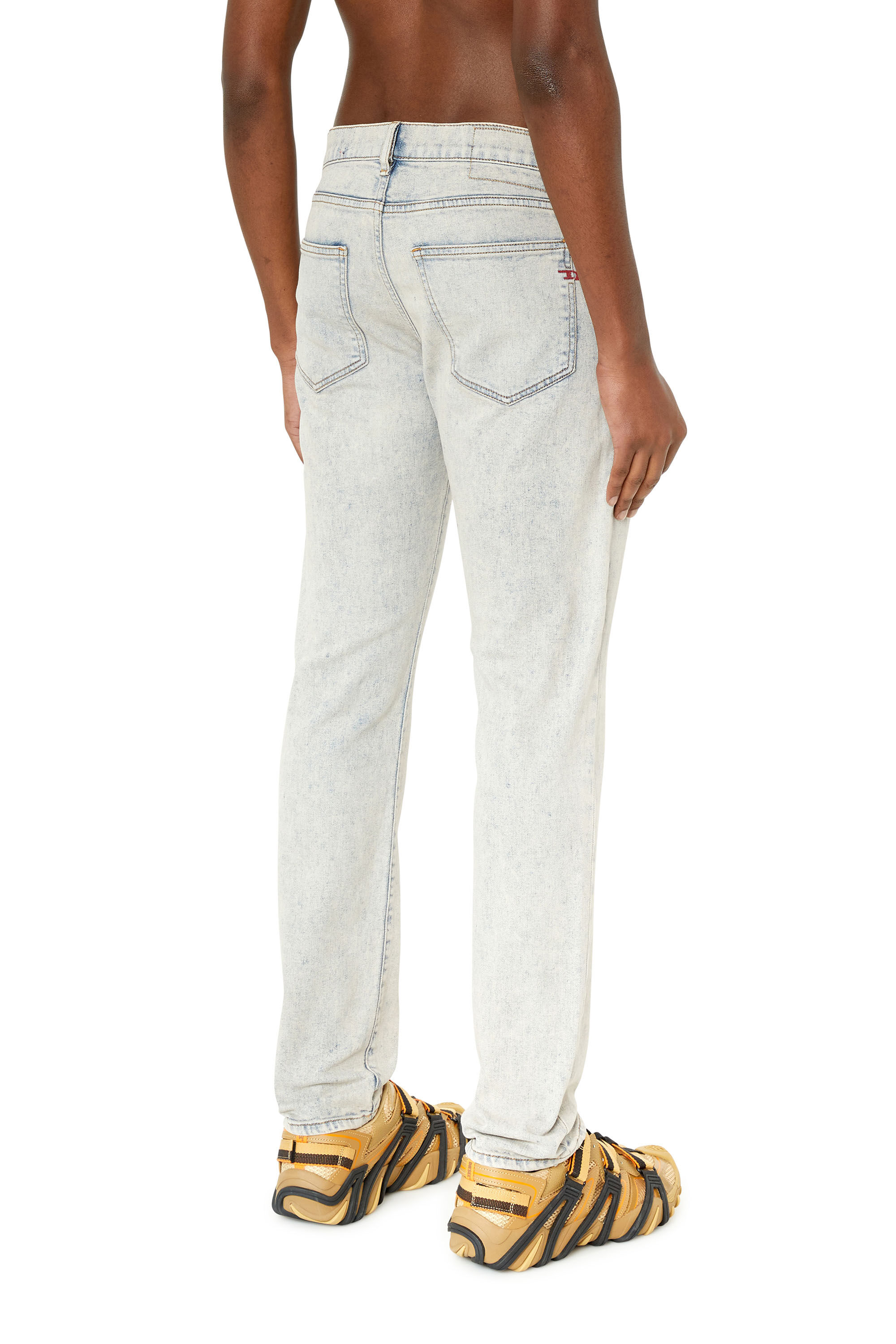 White diesel hot sale jeans mens