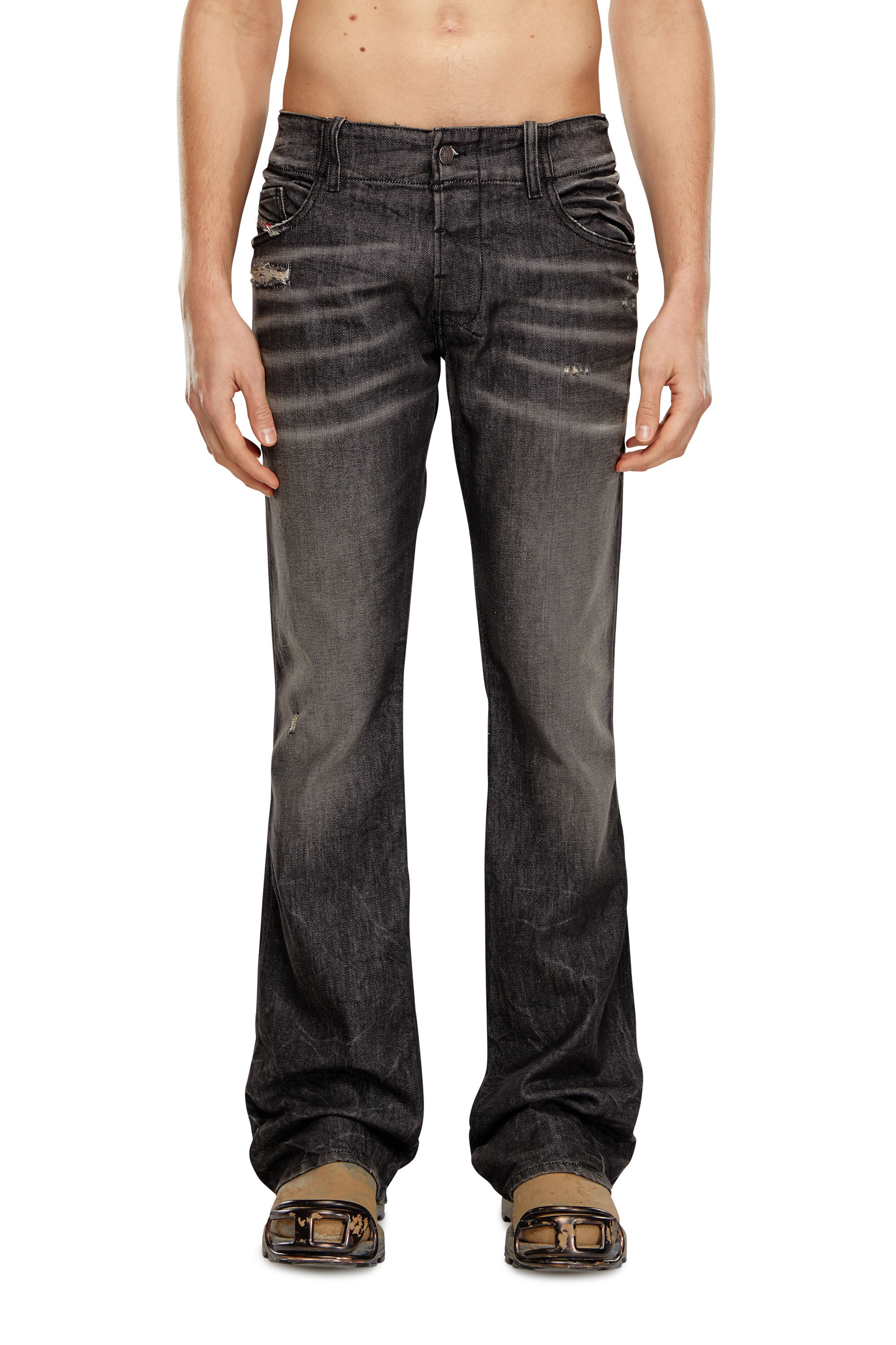 Bootcut jeans in style 2019 hotsell