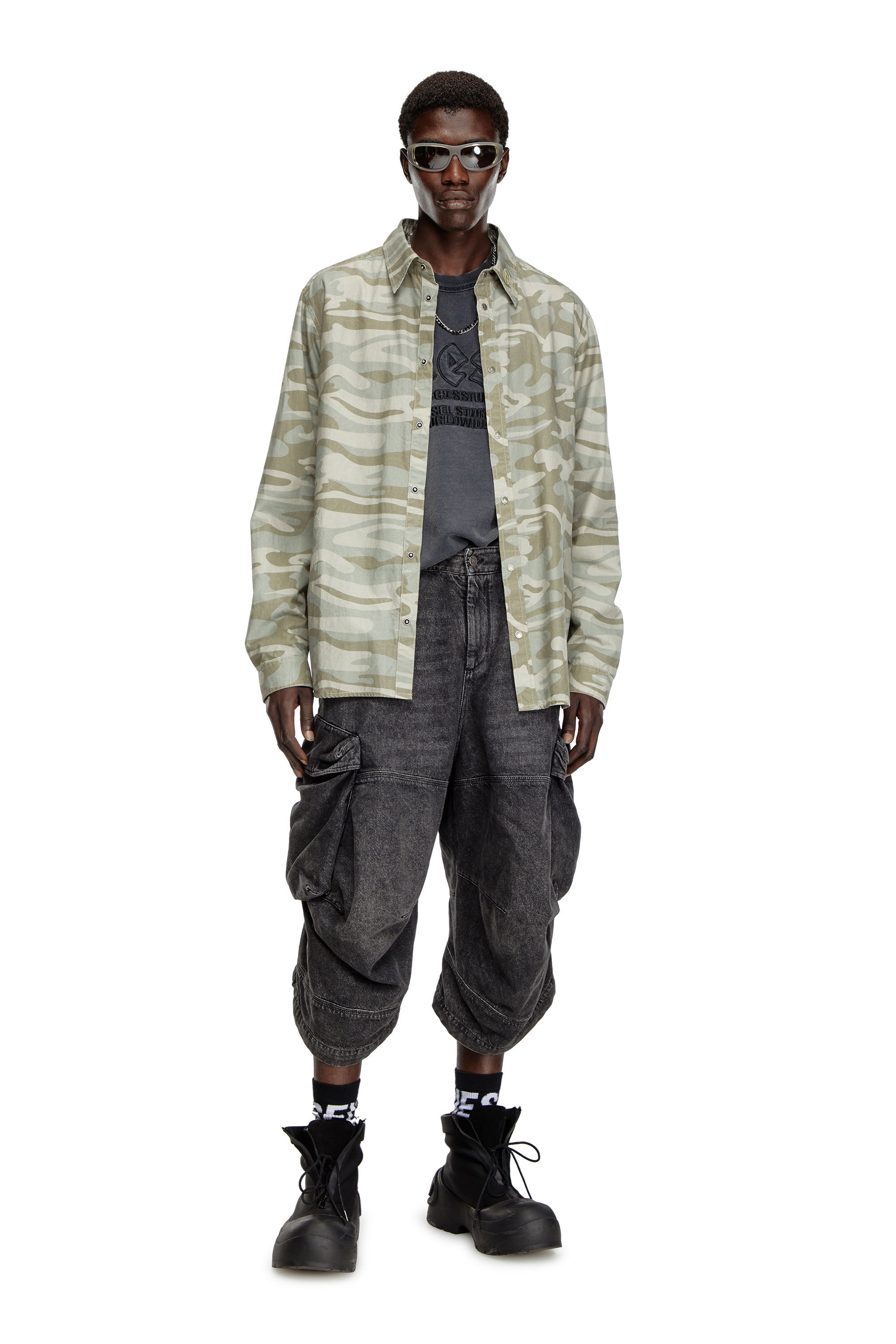 Diesel shorts uk clearance