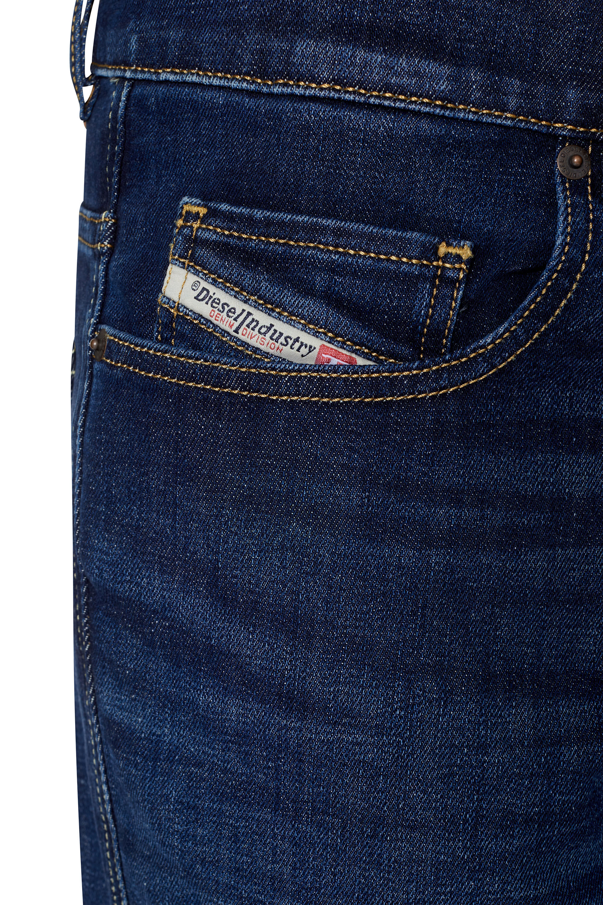 Dark blue diesel jeans online