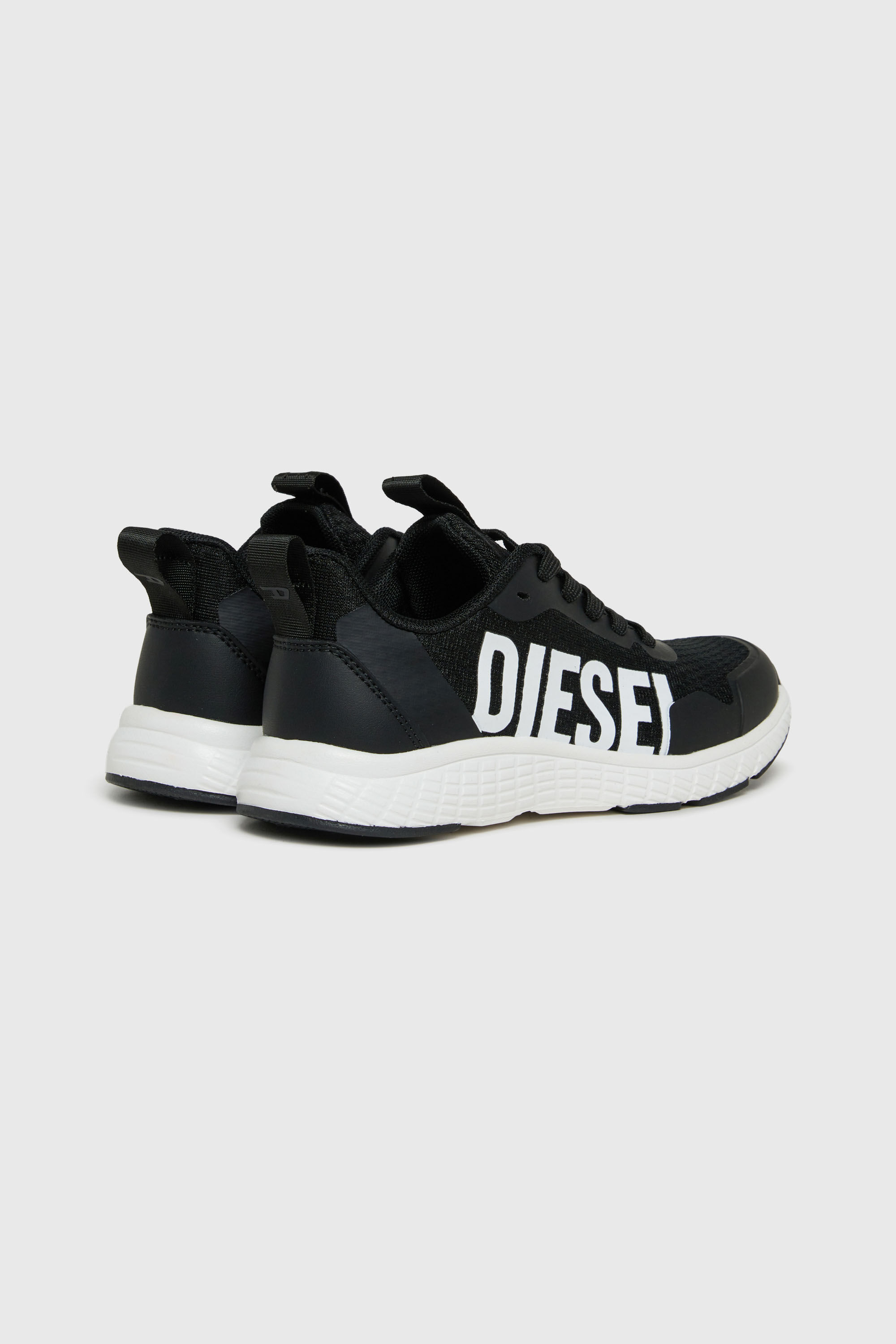 Diesel - S-RUNCOUT, Unisex's S-Runcout - Sneakers with maxi Diesel logo in Black - 3