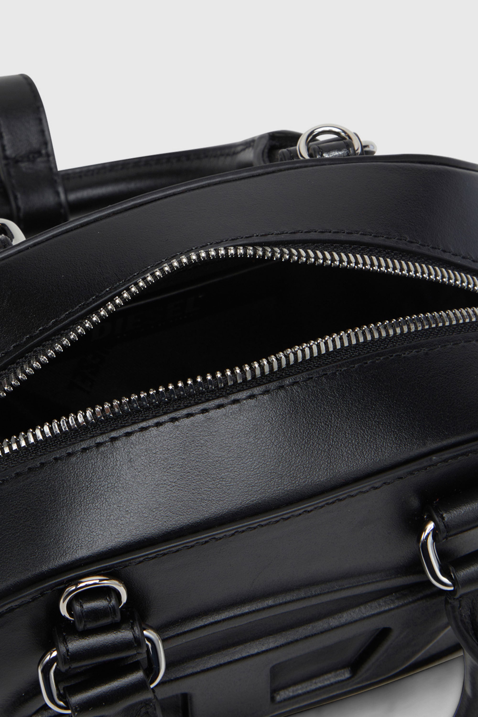 Diesel - 1DR DOME CROSSBODY, Woman's 1DR Dome - Black crossbody bag in Black - 4