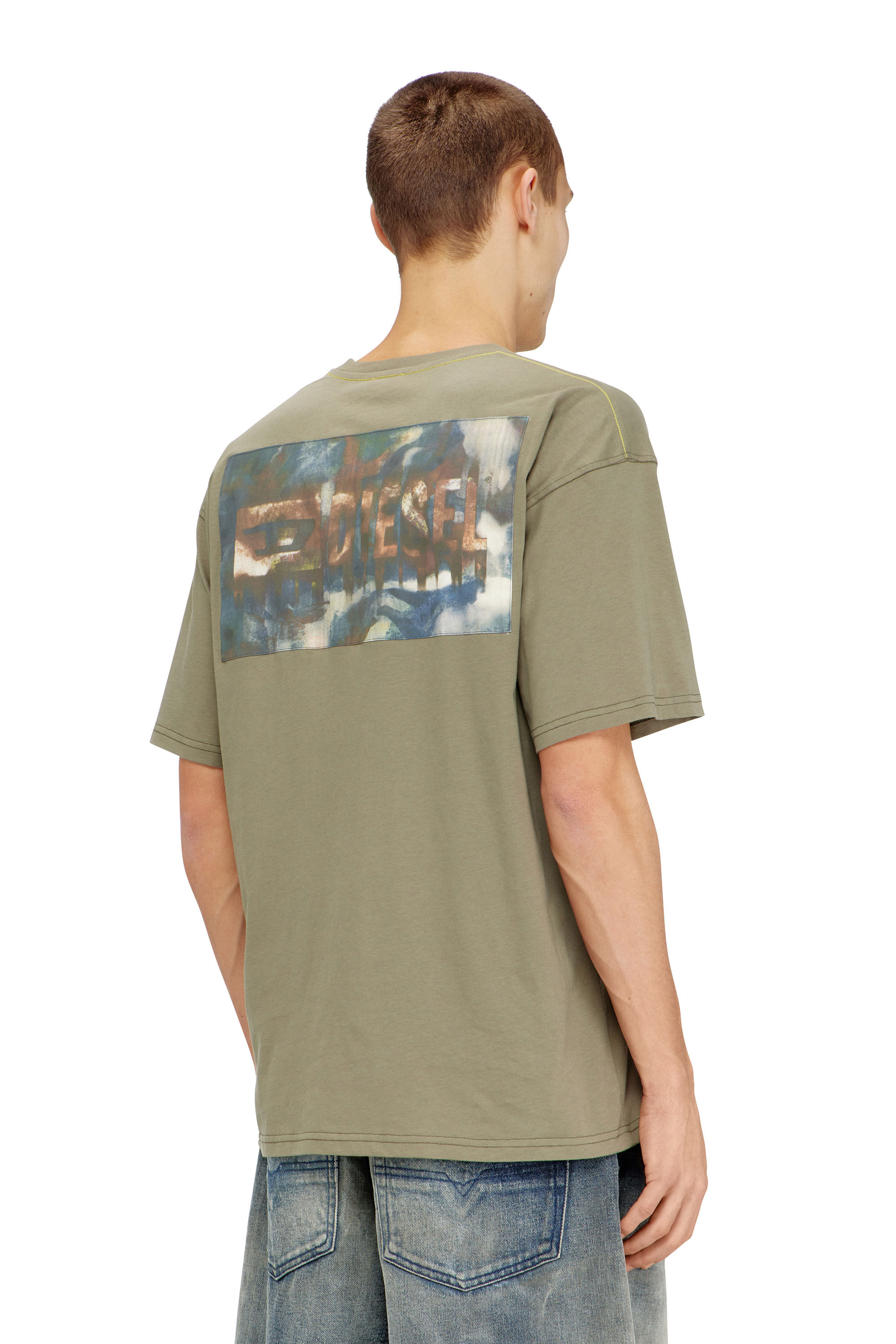 Men's Relaxed T-shirt with back camo print | Green | Diesel