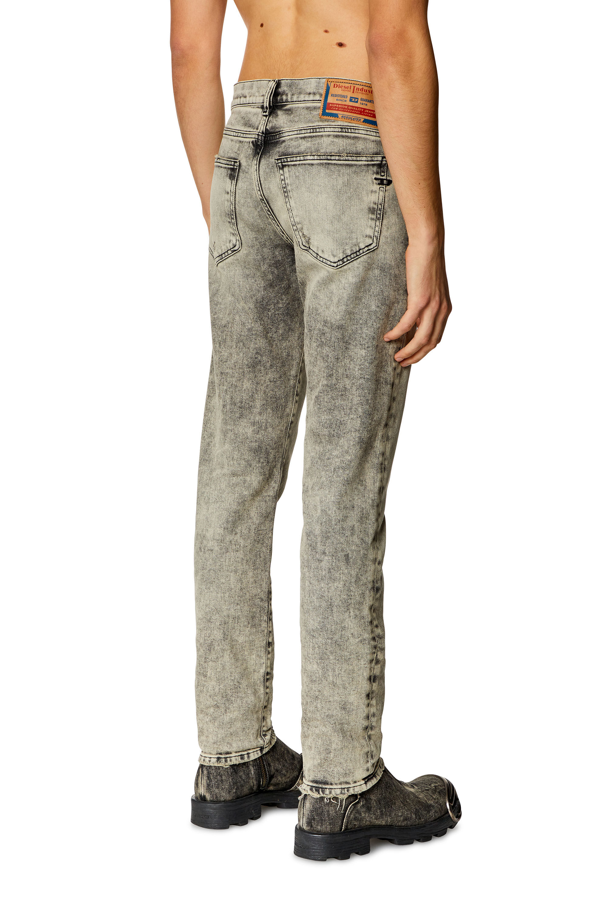 Cargo jeans 2019 sales
