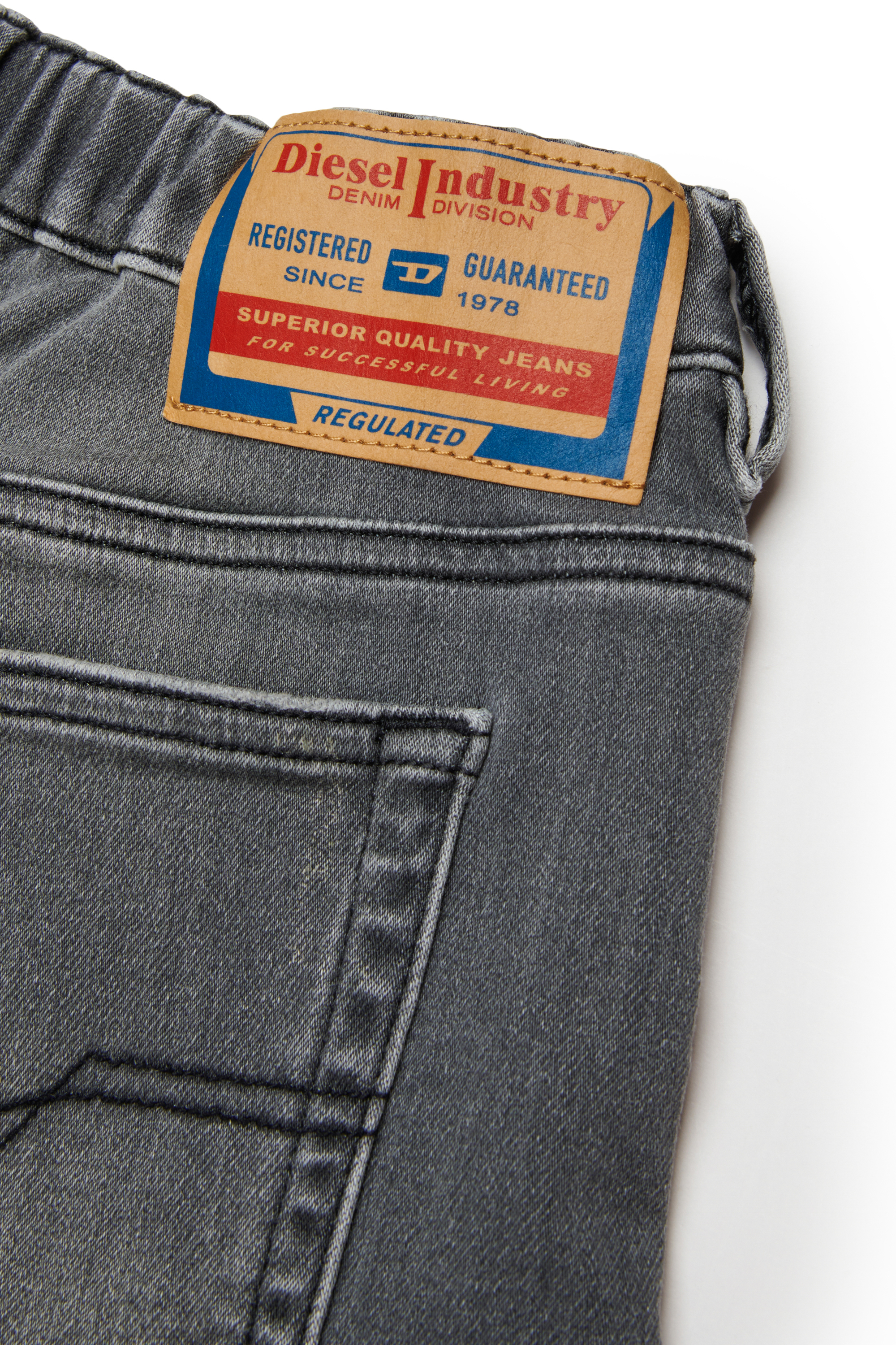 Diesel - PROXI JJJ, Man's JoggJeans shorts with lived-in wash in Black/Dark grey - 4