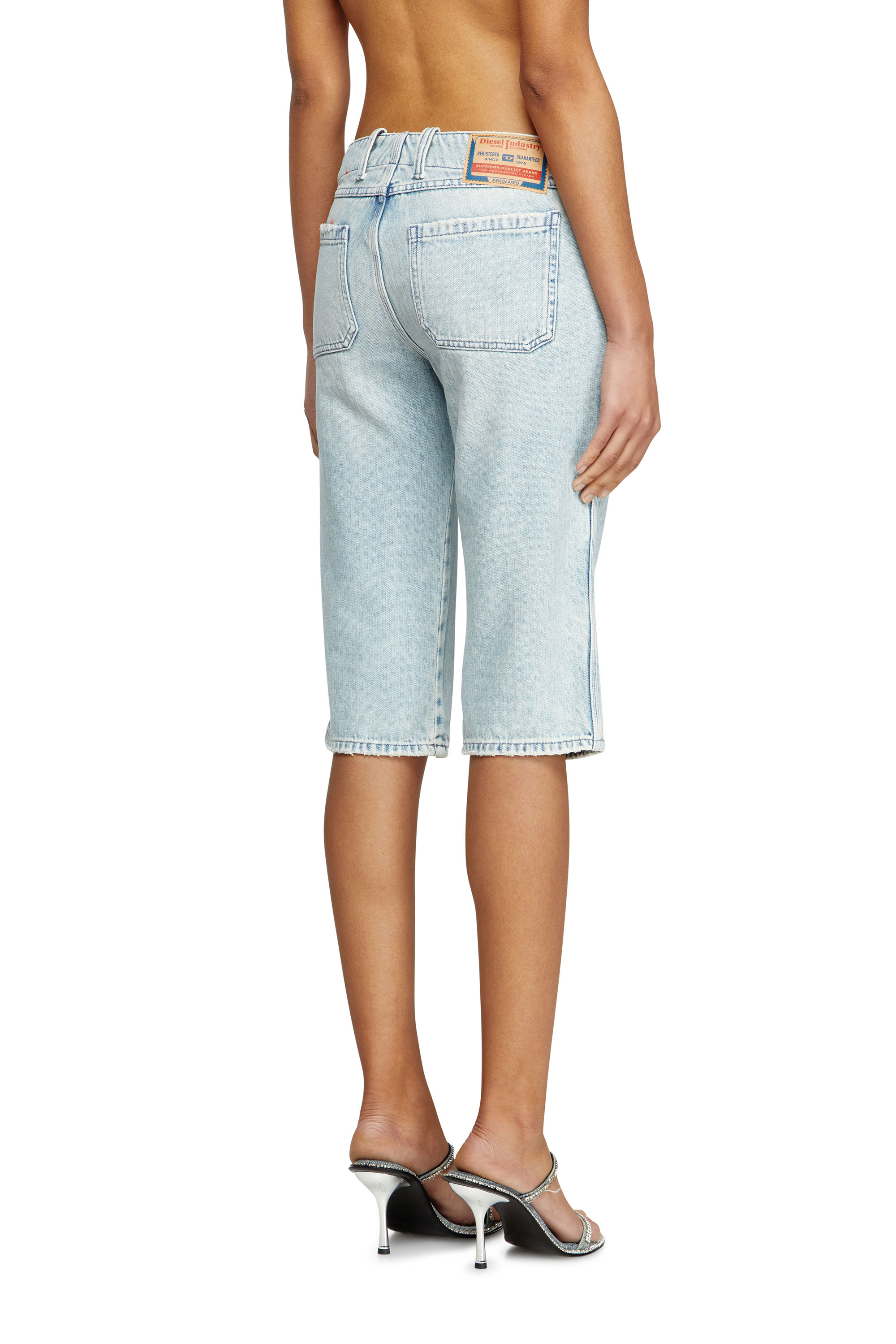 Diesel - DE-KEATE-SHORT, Woman's Capri shorts in herringbone denim in Light Blue - 4