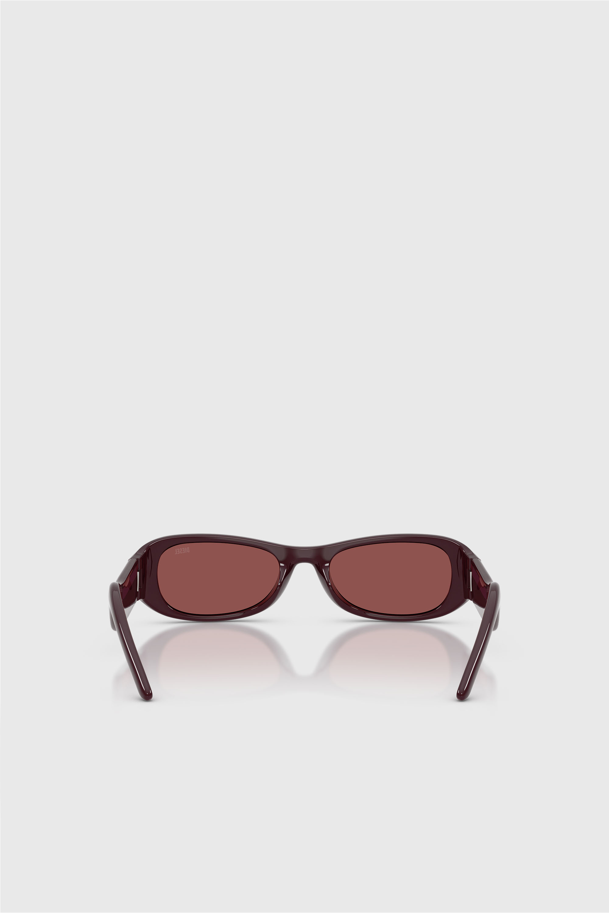 Diesel - 0DL3020U, Unisex's Pillow Sunglasses in Burgundy - 4