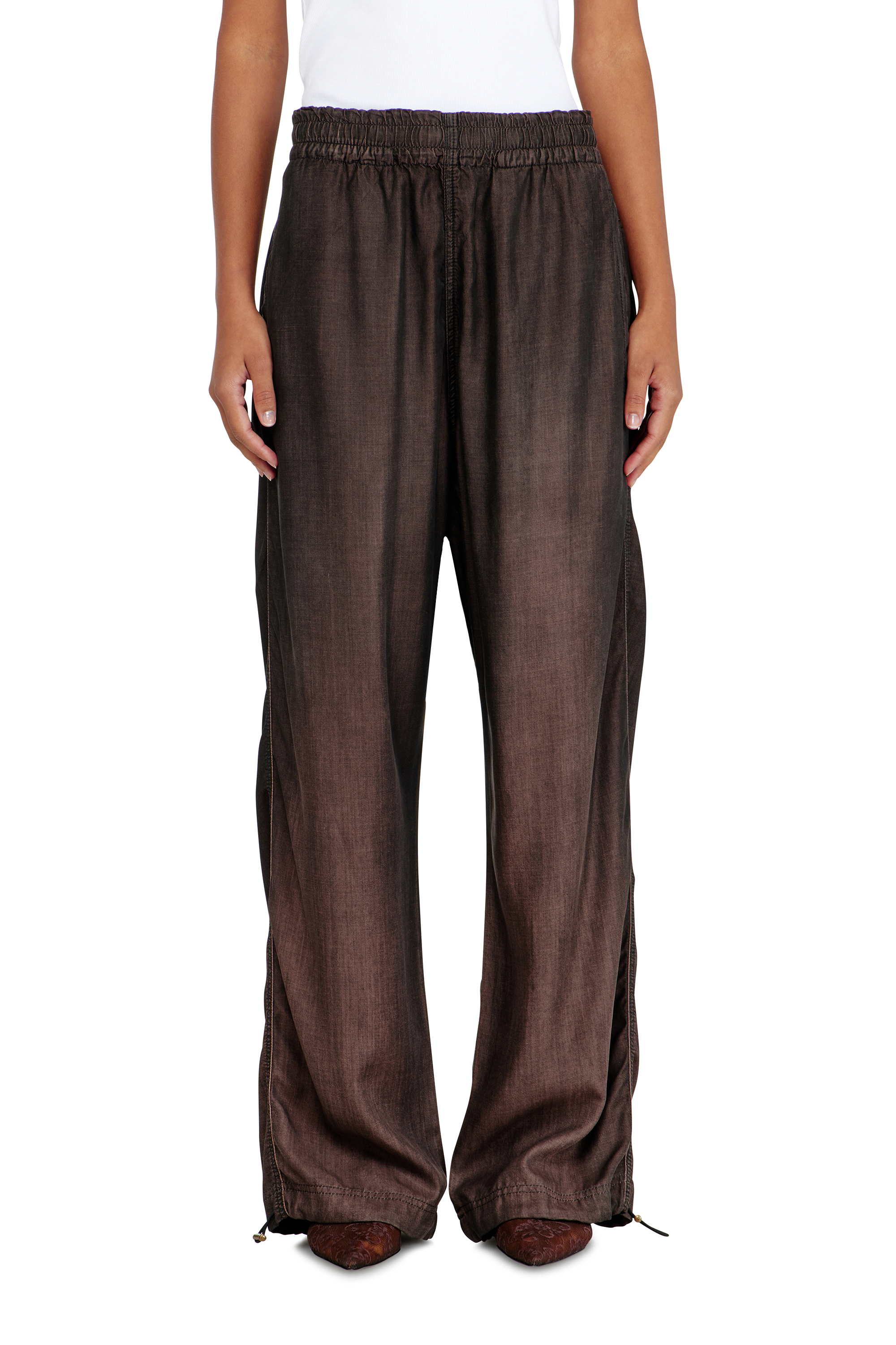 Diesel - Unisex's Relaxed Jeans D-Roder 068YF, Dark Brown - 4