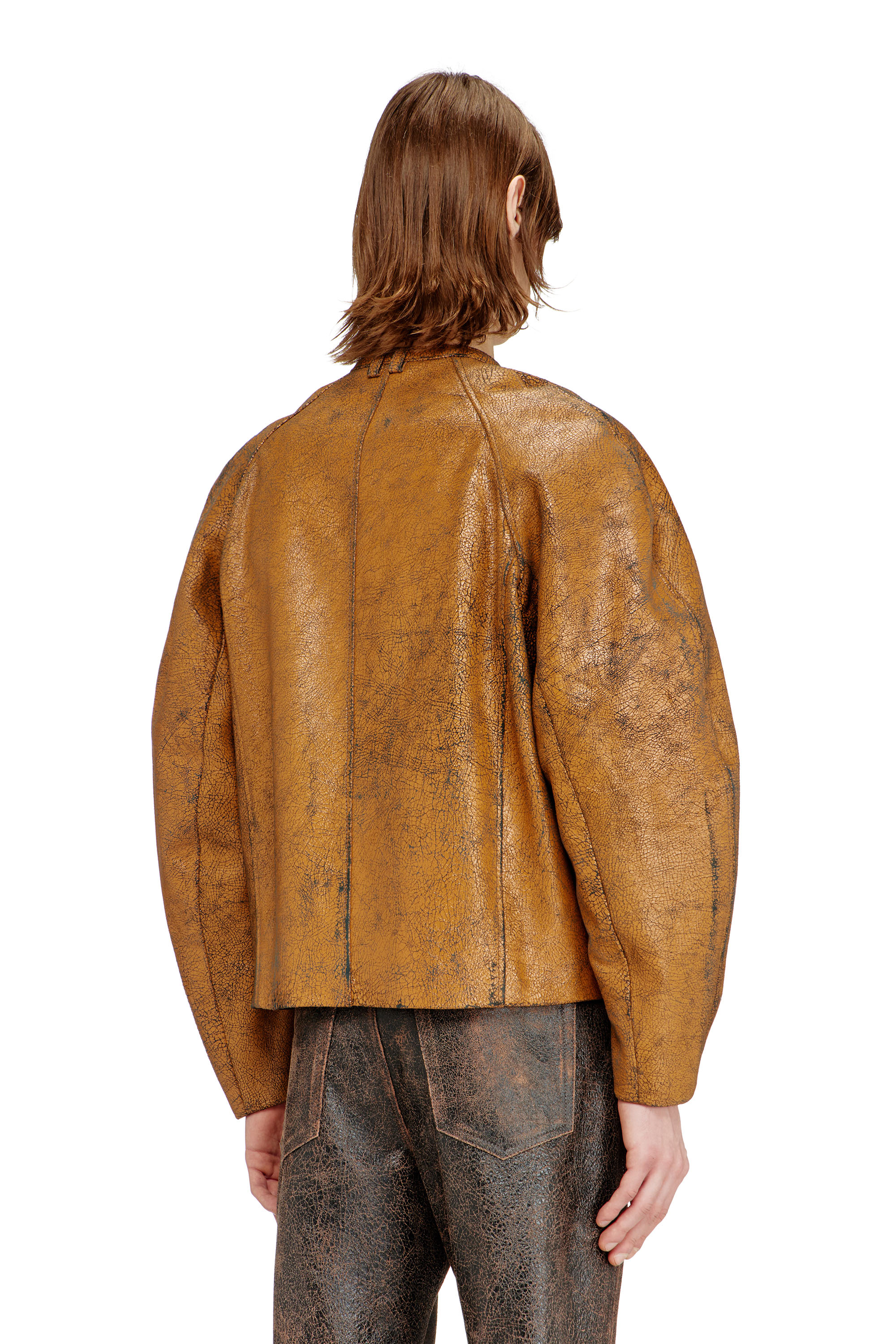 Diesel - L-NURI, Man's Cocoon-sleeve biker jacket in cracked leather in Brown - 4